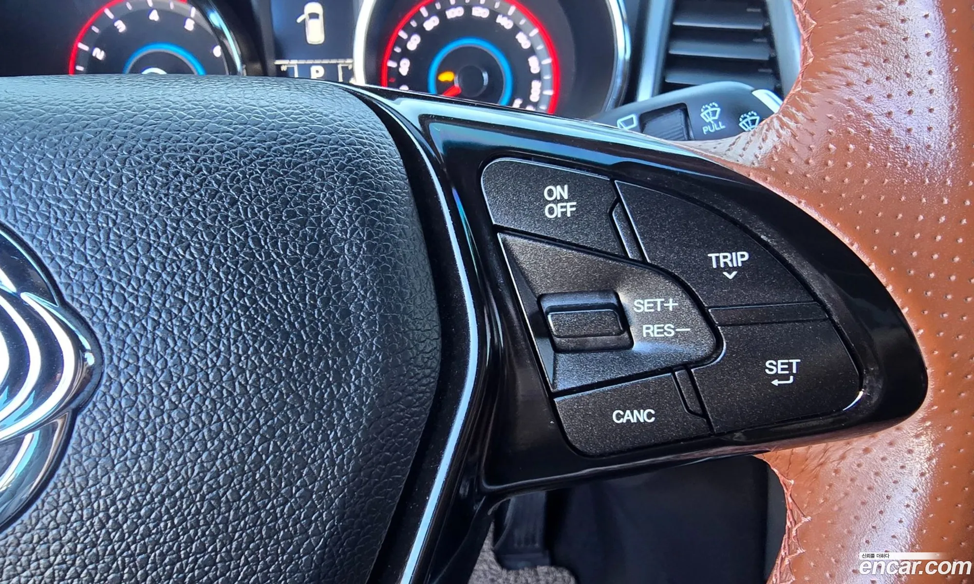 KG Mobility (SsangYong) Tivoli Armour 2017 — 14