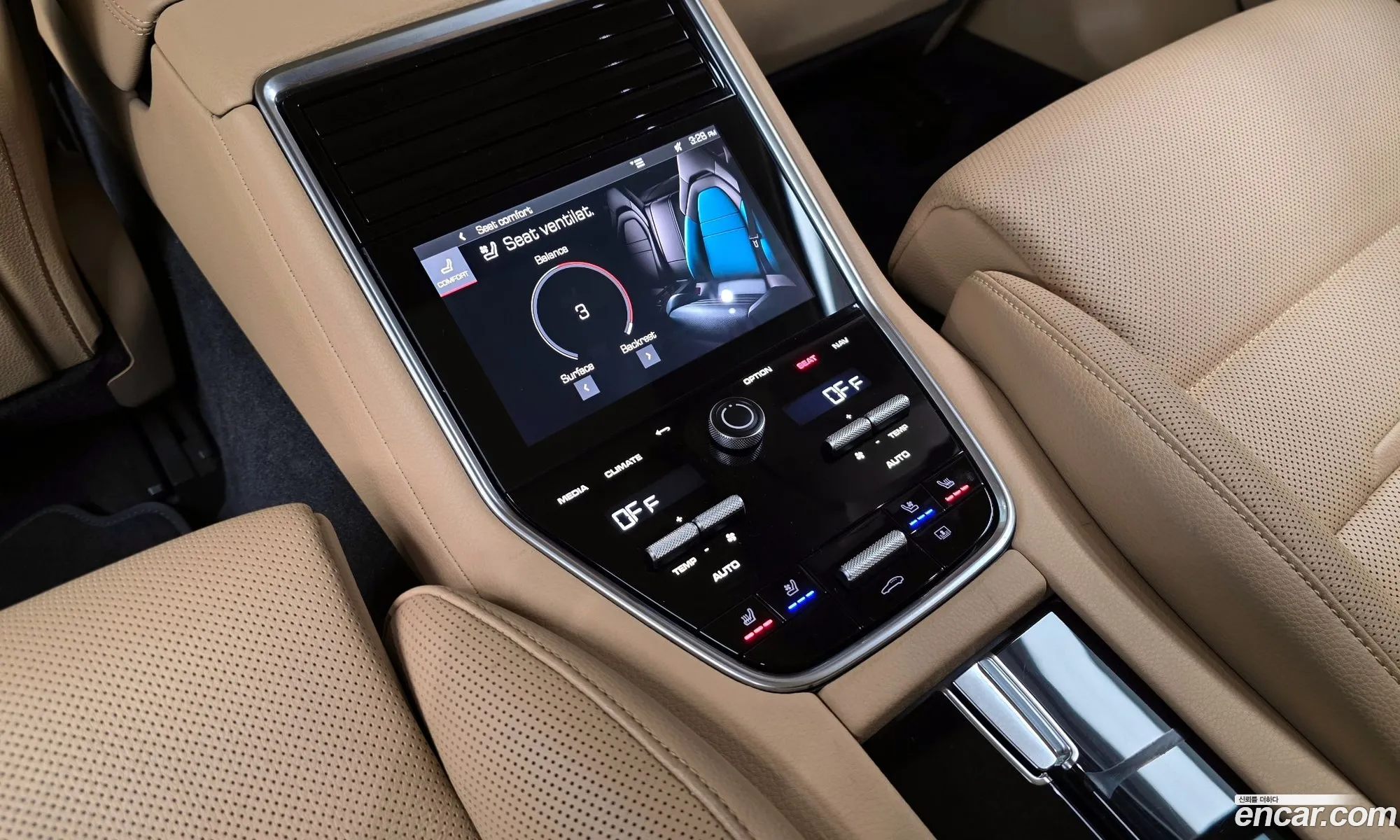 Porsche Panamera 2021 WP0AJ2973ML115886 — 4