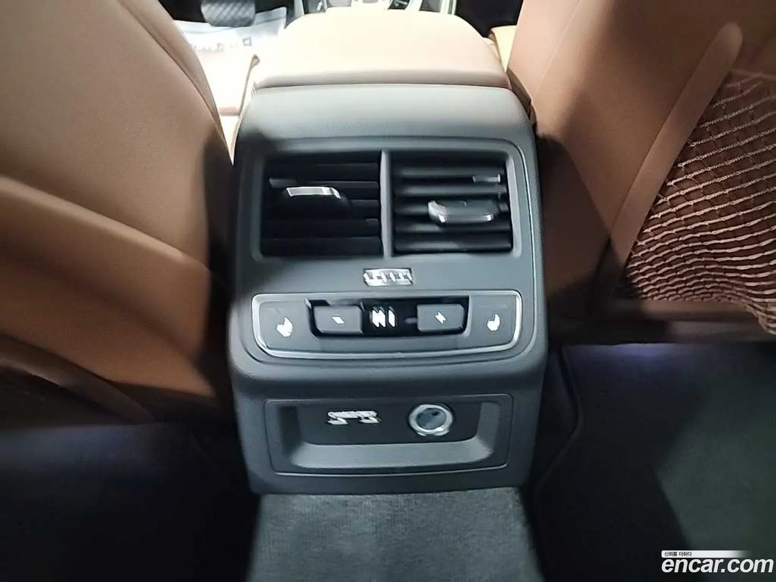 Audi A4 2022 — 4