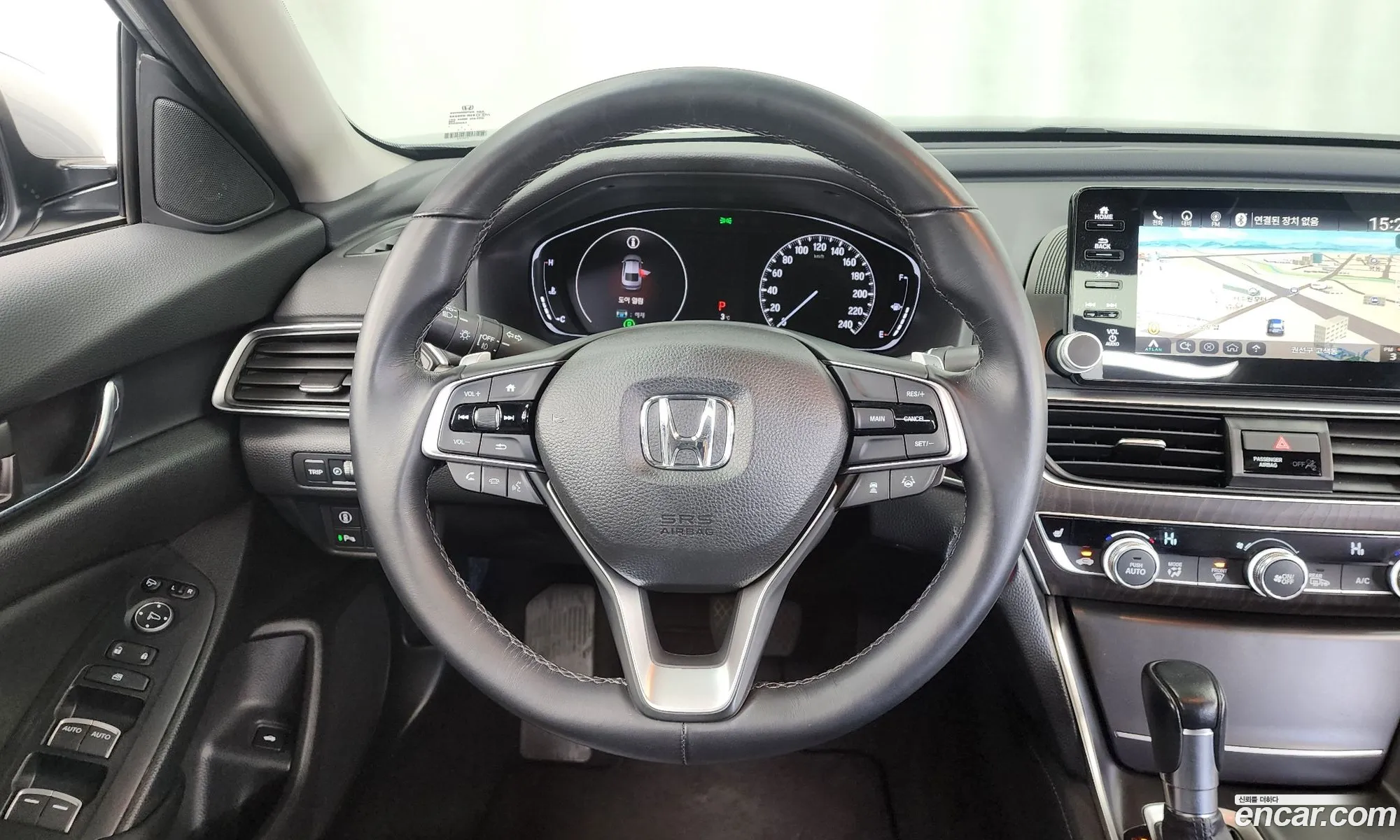 Honda Accord 10th Gen 2019 — 3