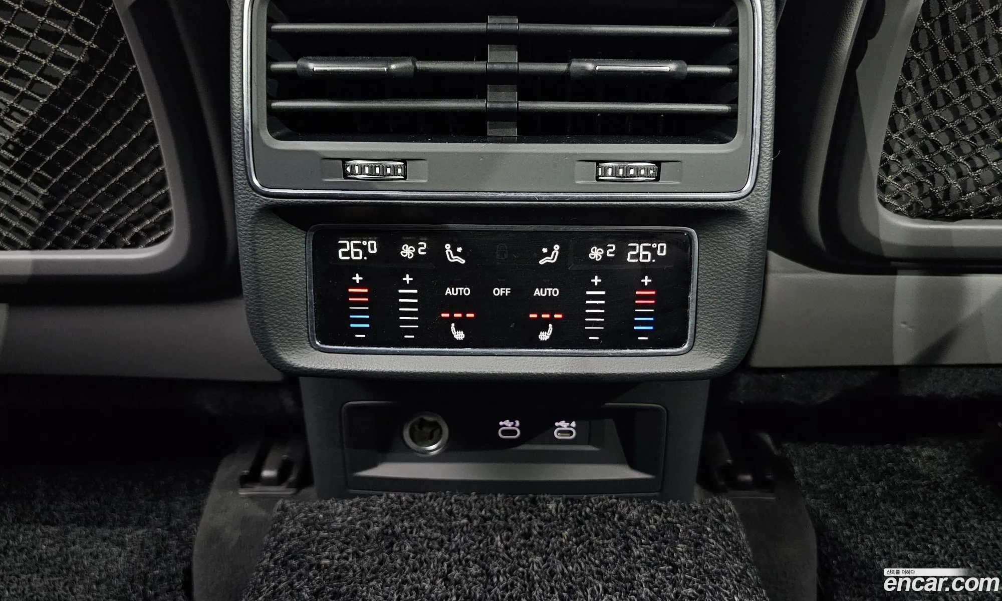 Audi Q8 2021 WAUZZZF17MD003314 — 8