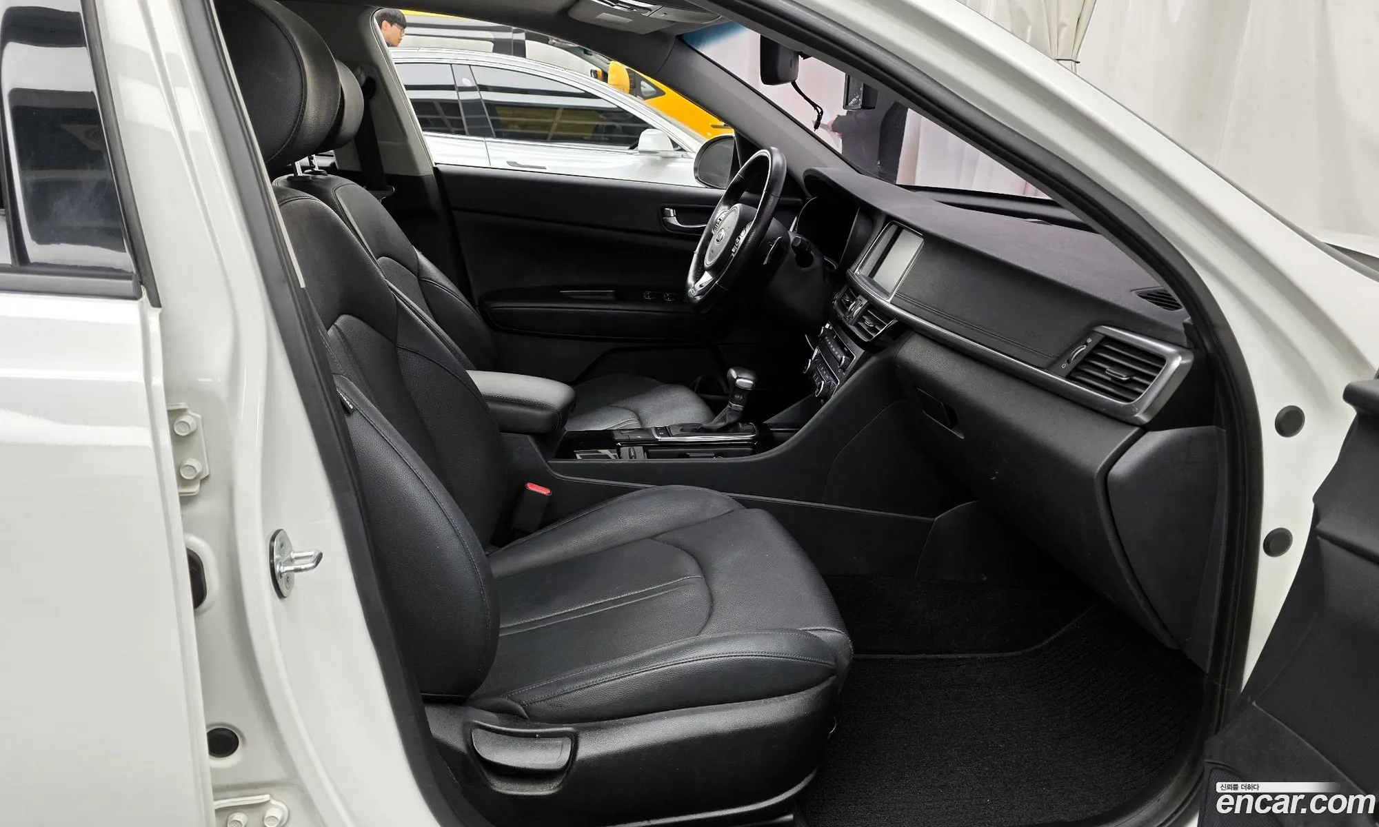 Kia K5 2015 — 16