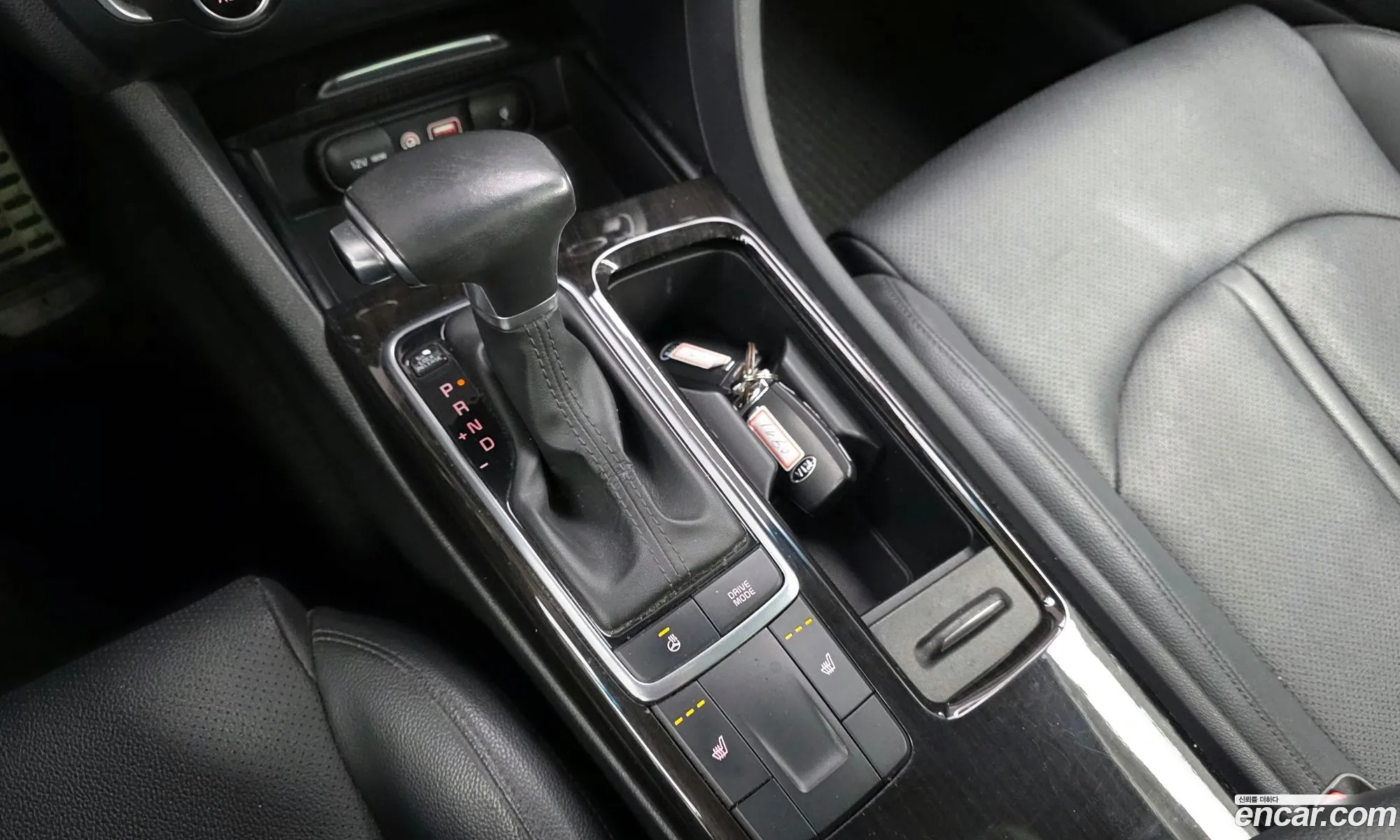 Kia K5 2015 — 17