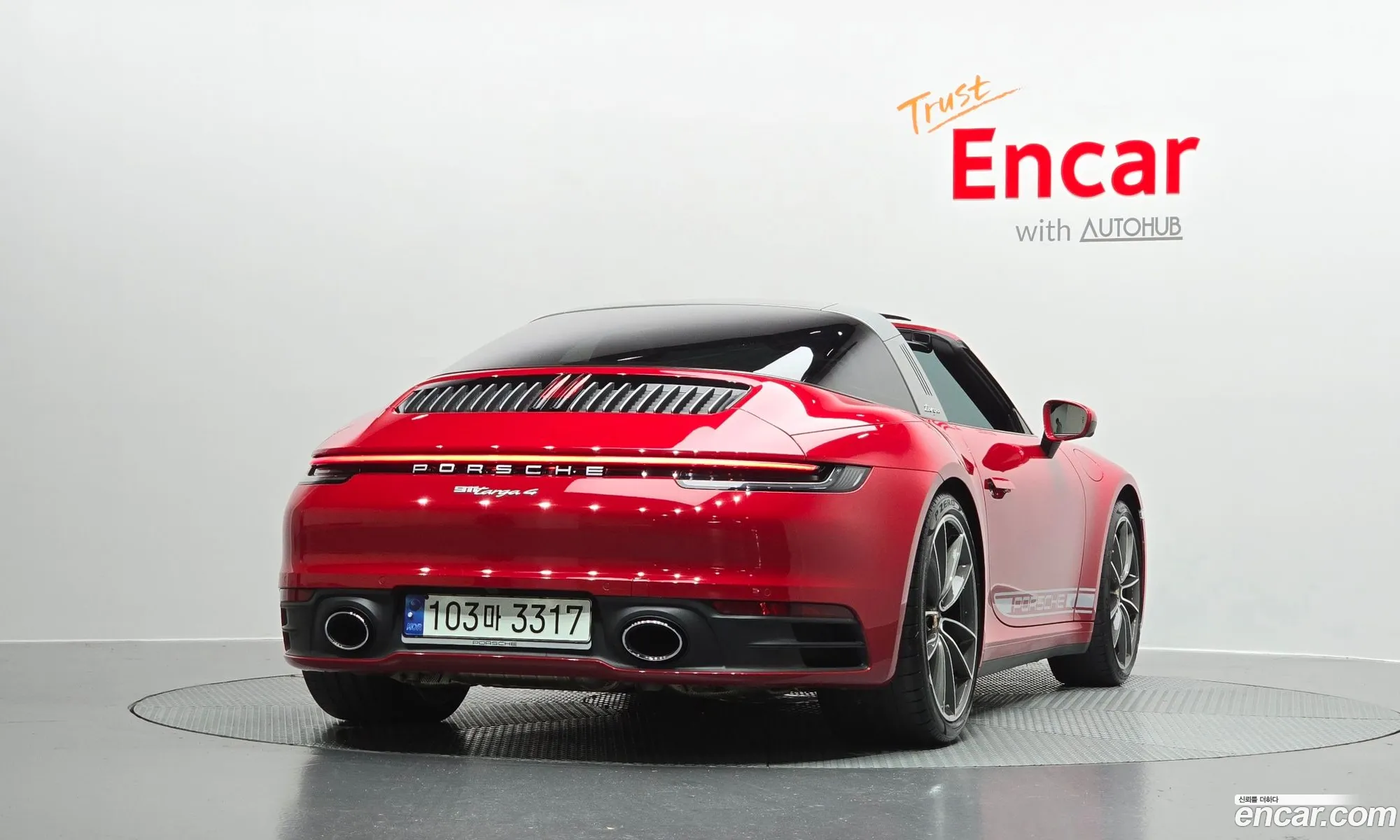 Porsche 911 2021 — 18