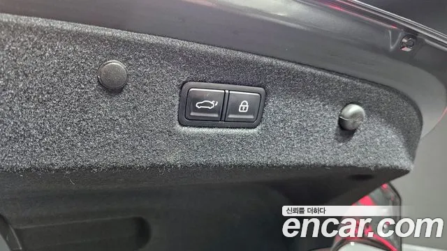 Kia K8 Hybrid 2022 — 4