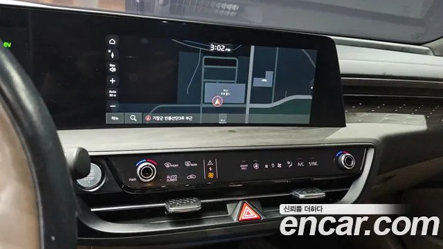 Kia K8 Hybrid 2022 — 18