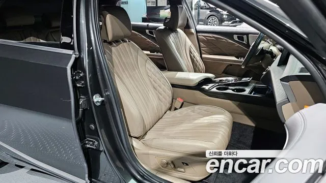 Kia K8 Hybrid 2022 — 2