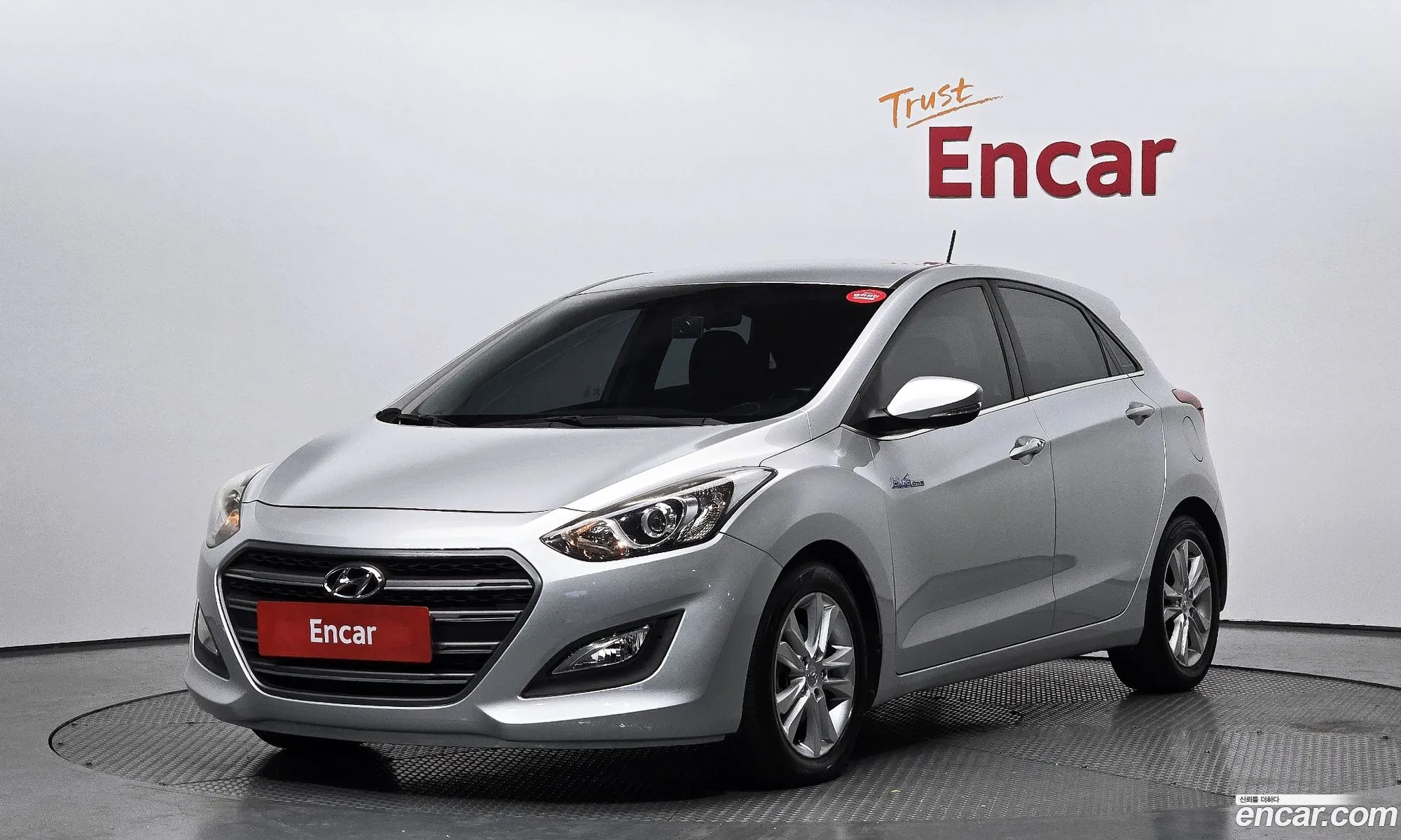 Hyundai i30 2013 — 16