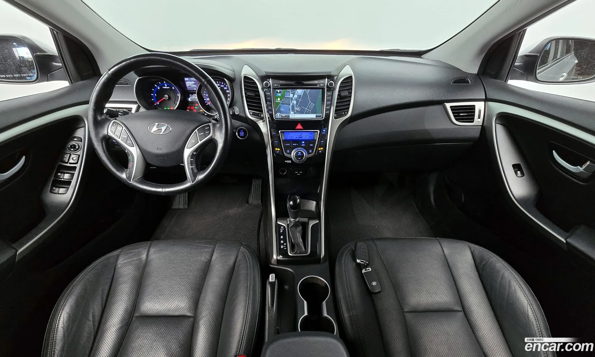 Hyundai i30 2013 — 13