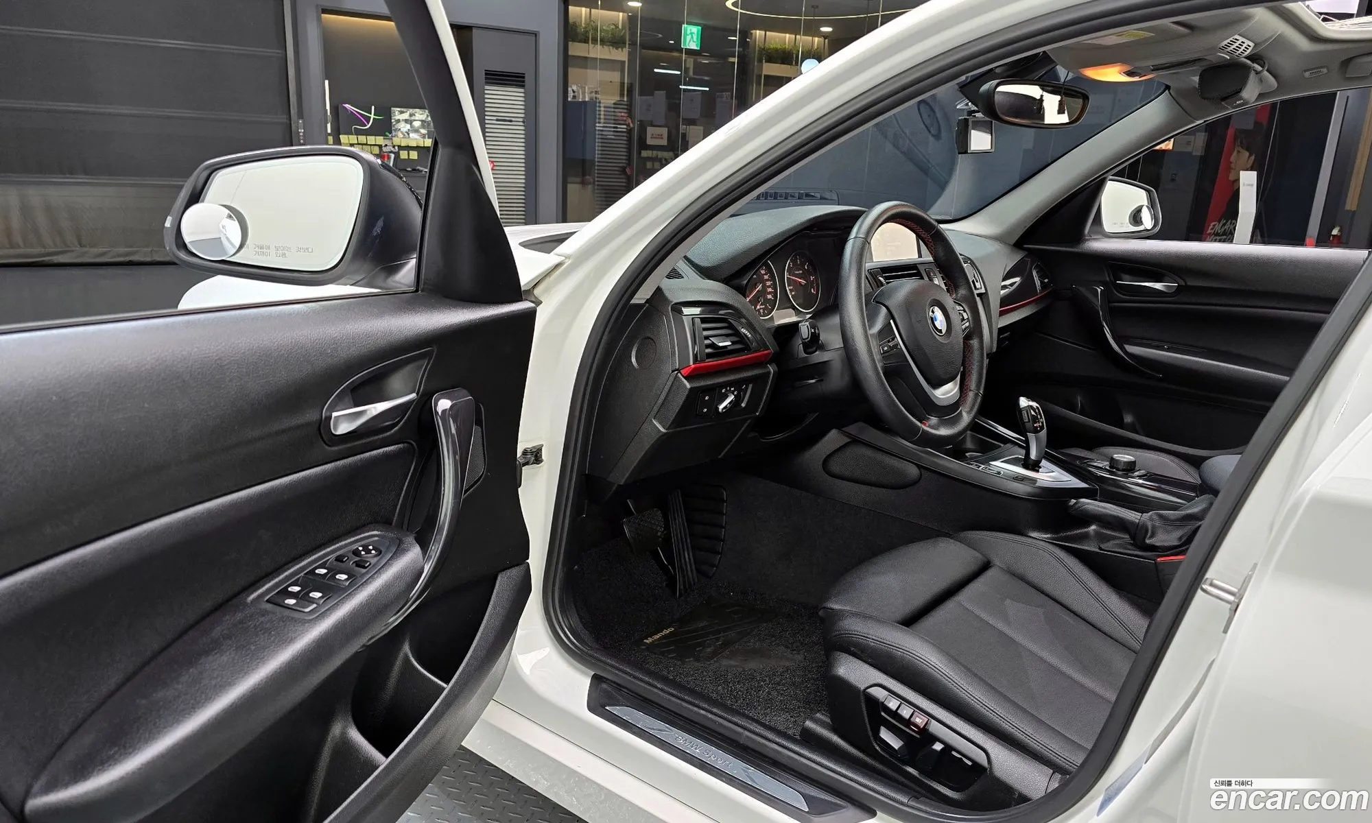 BMW 1 Series 2015 WBA1C1102FJ838630 — 18