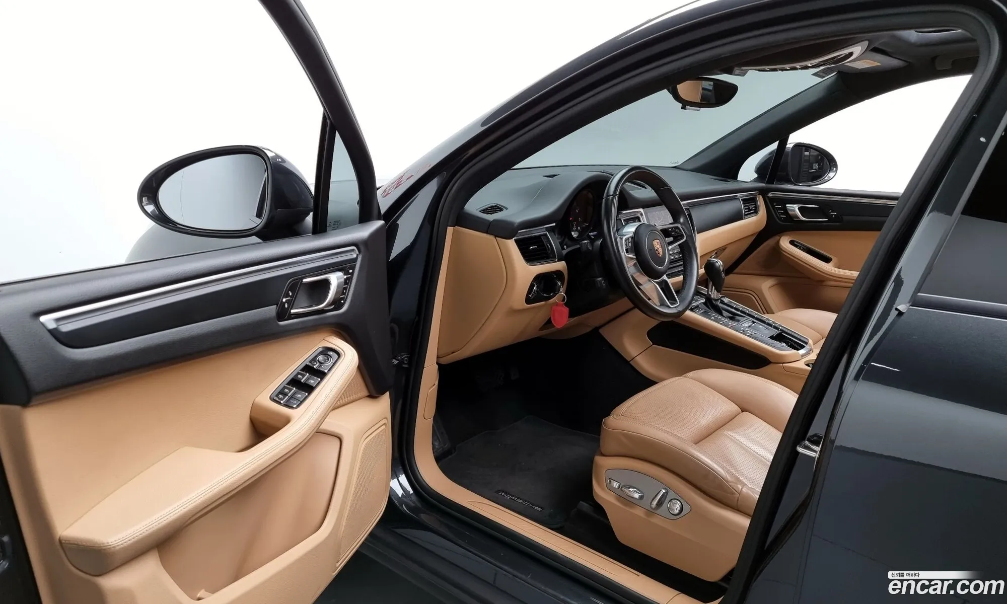 Porsche Macan 2017 WP1AA2956HLB23323 — 14