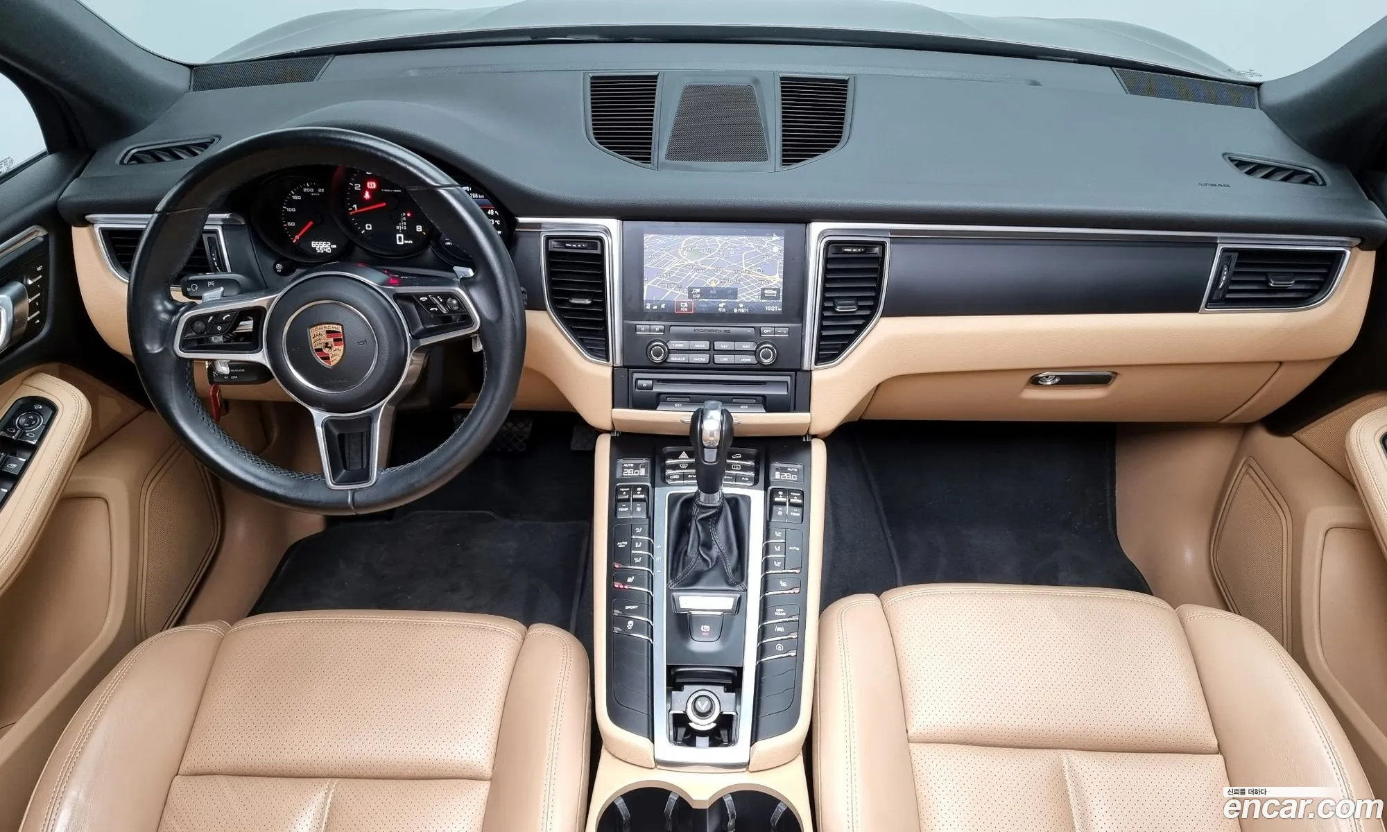 Porsche Macan 2017 WP1AA2956HLB23323 — 4