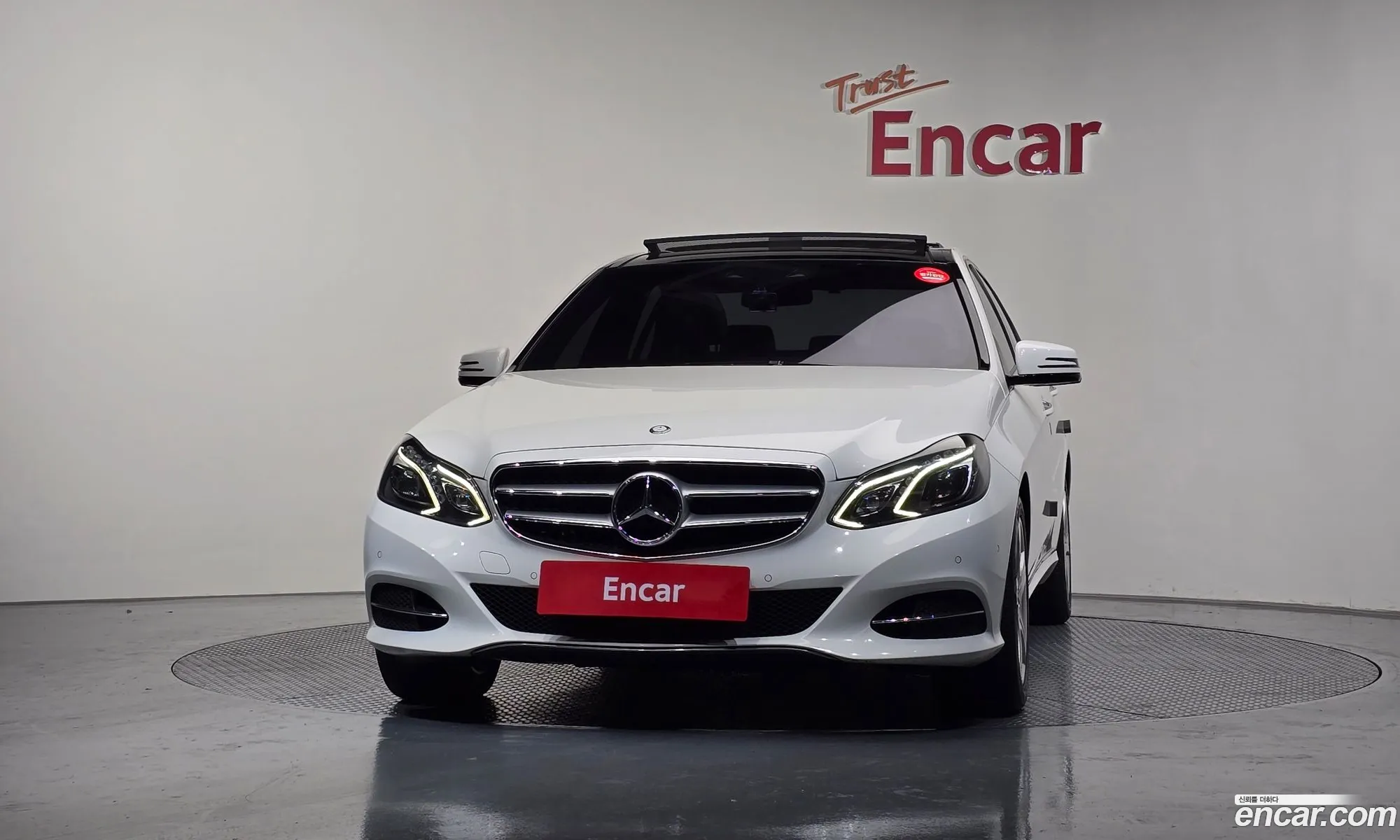 Mercedes-Benz E-Class W212 2013 WDDHF8CBXEA805640 — 2