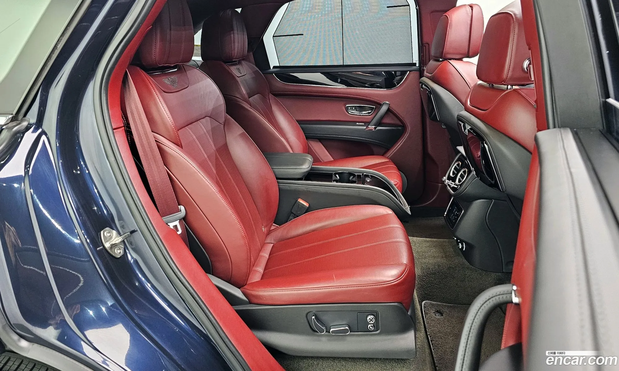 Bentley Bentayga 2020 SJAAM14V6LC031651 — 18