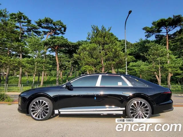Hyundai Grandeur Hybrid 2023 — 16