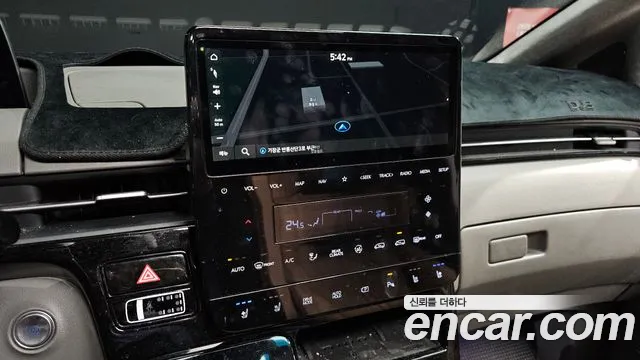Hyundai Staria 2024 — 13