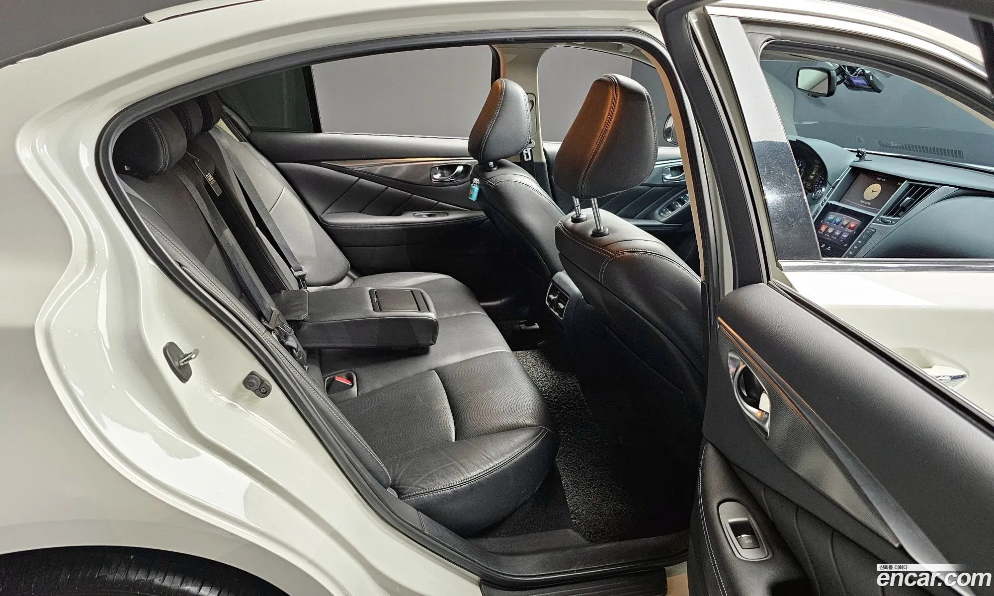 Infiniti Q50 2016 JNKDV71E5GM551337 — 7