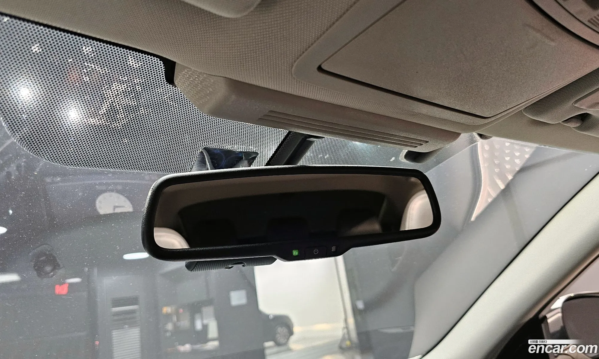 Infiniti Q50 2016 JNKDV71E5GM551337 — 18