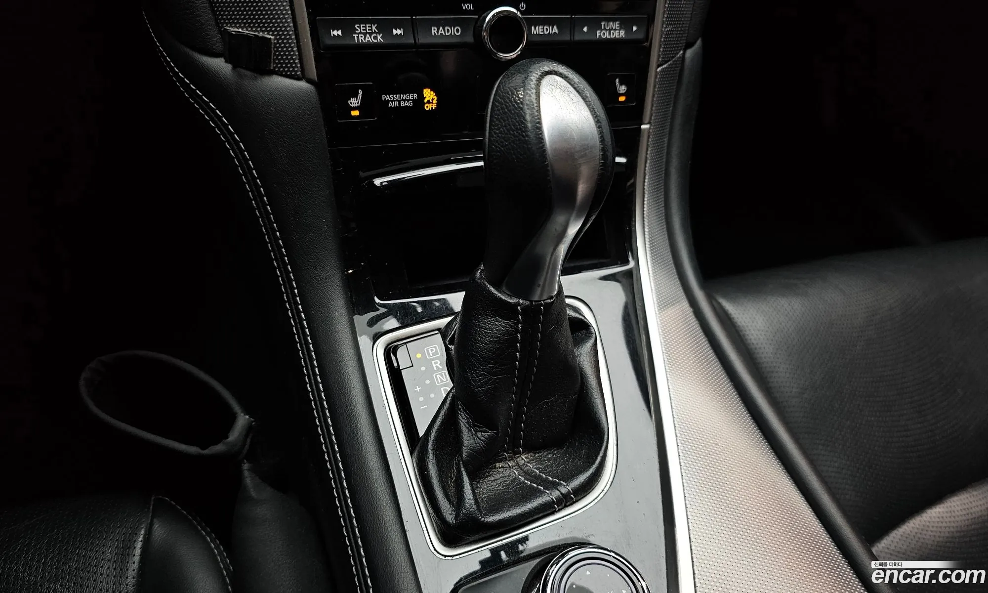 Infiniti Q50 2016 JNKDV71E5GM551337 — 4