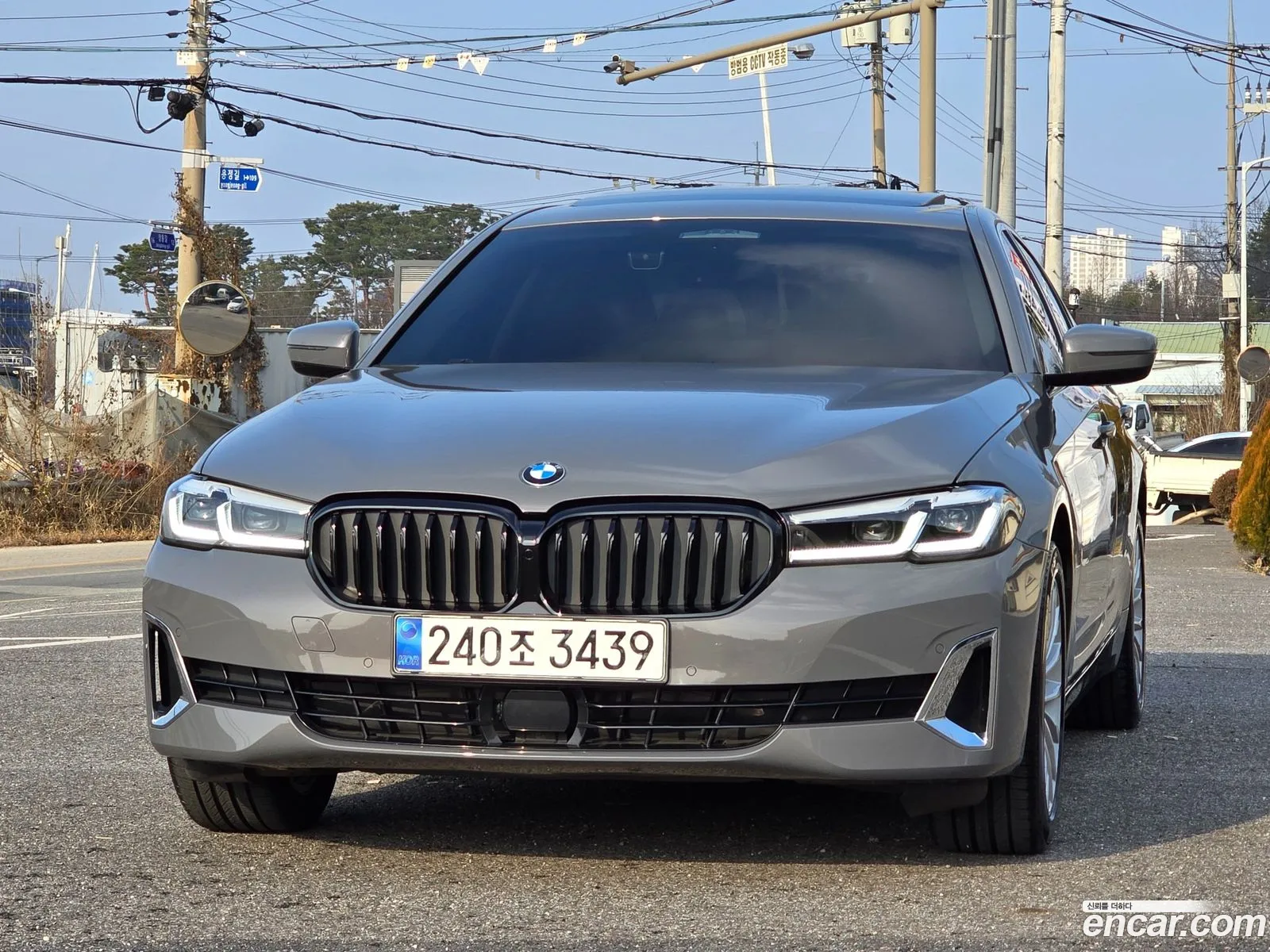 BMW 5 Series 2022 — 16