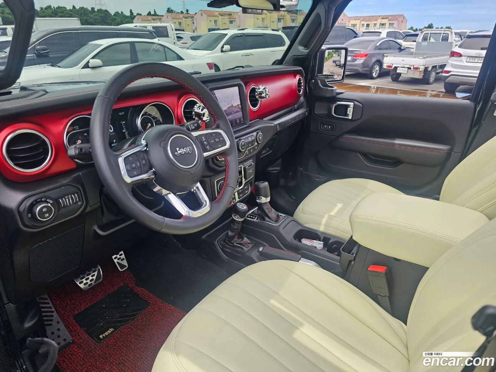 Jeep Wrangler 2023 — 13