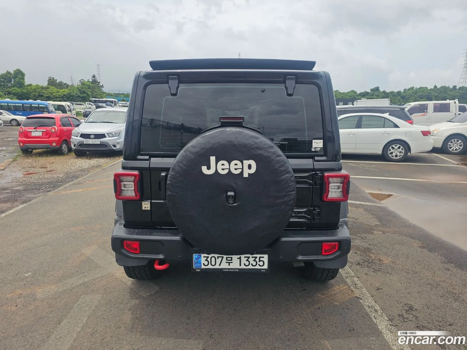 Jeep Wrangler 2023 — 12