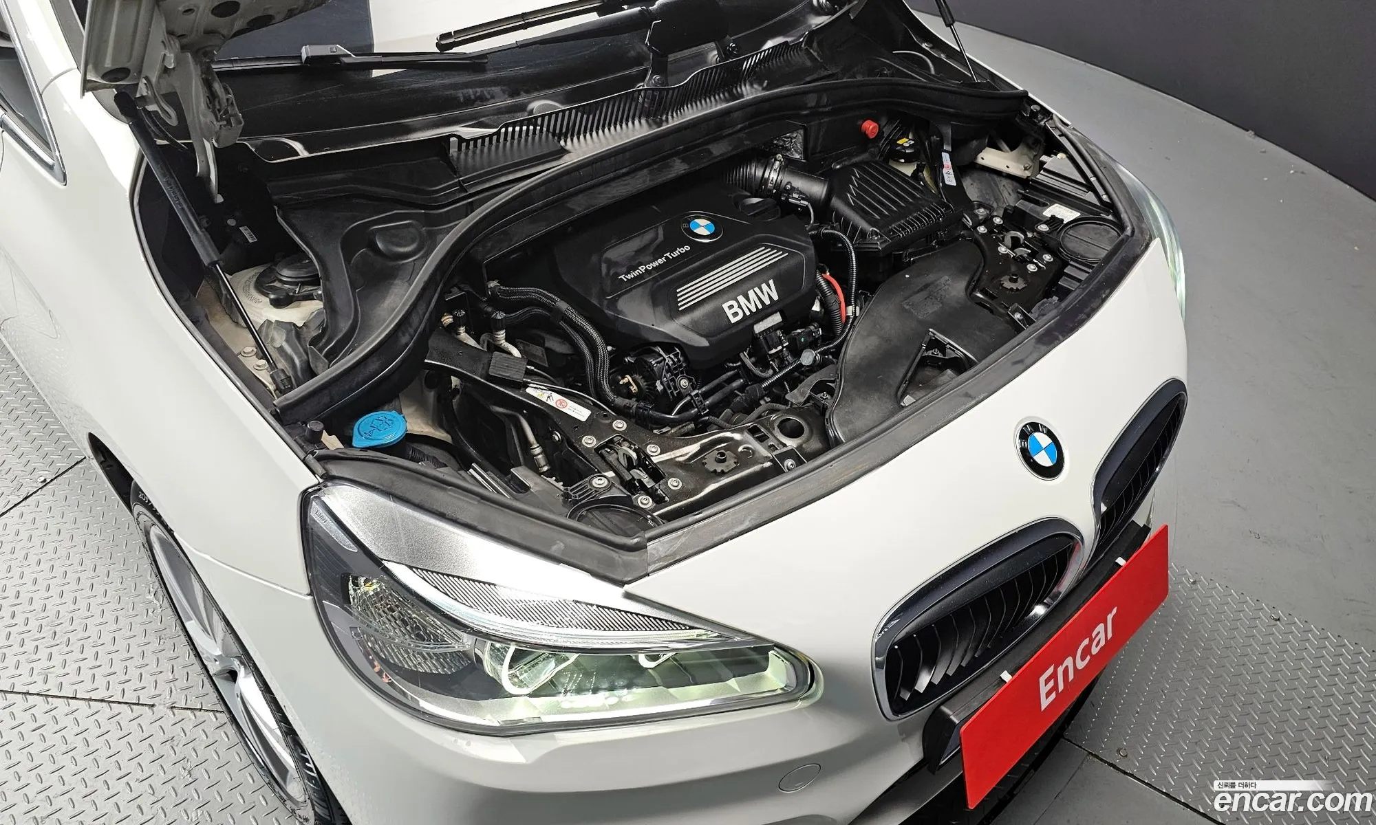 BMW 2 Series Active Tourer 2015 WBA2C1103GV480825 — 17