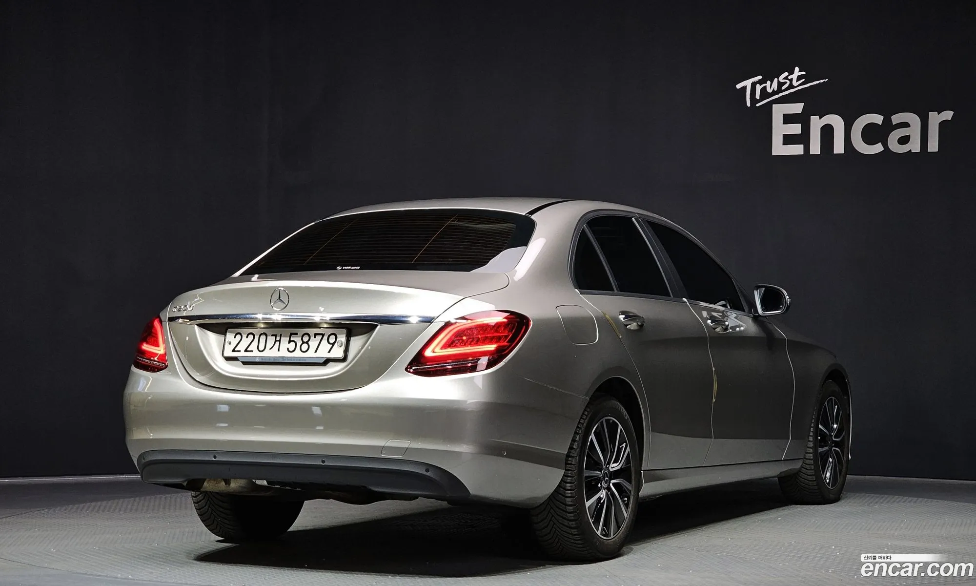 Mercedes-Benz C-Class W205 2020 — 3