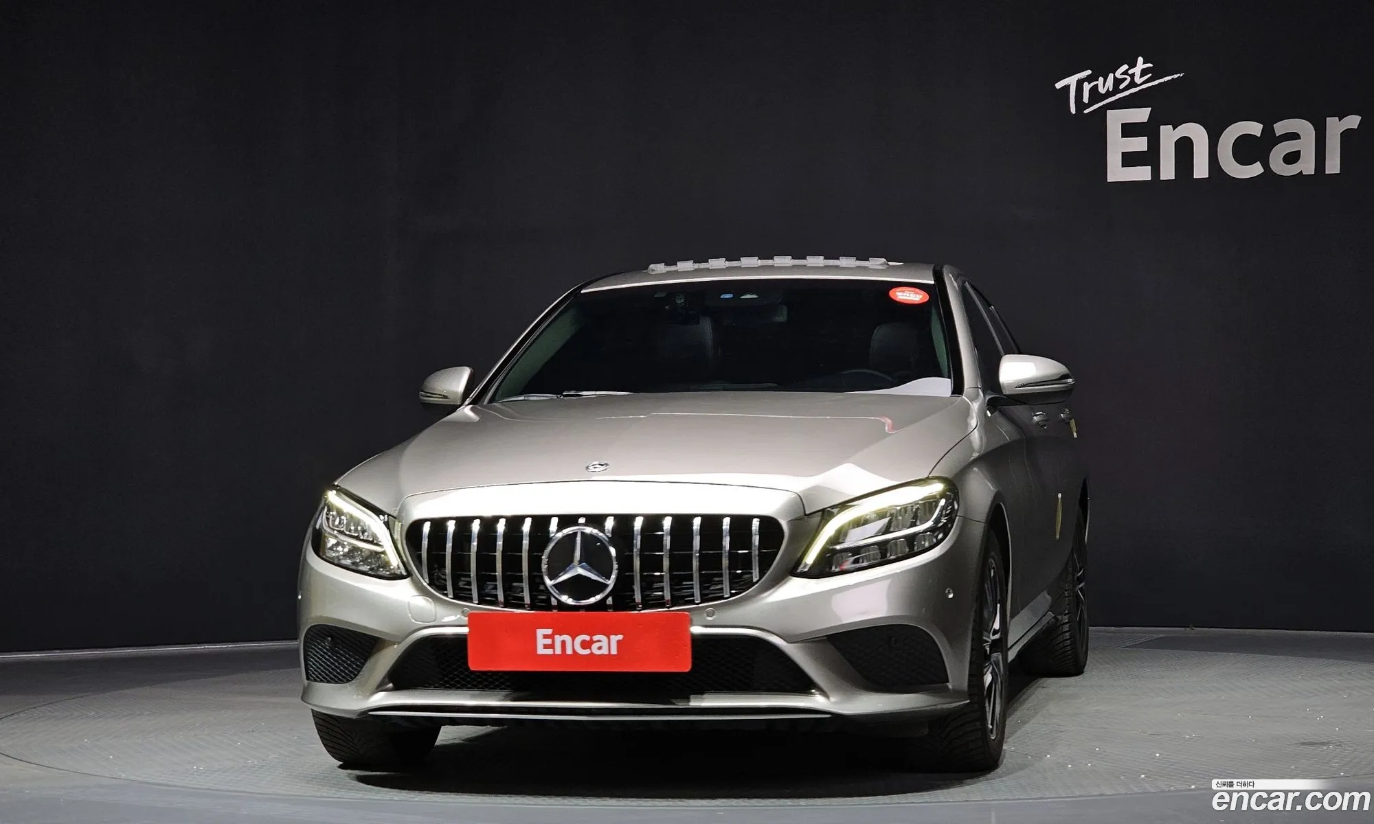 Mercedes-Benz C-Class W205 2020 — 13