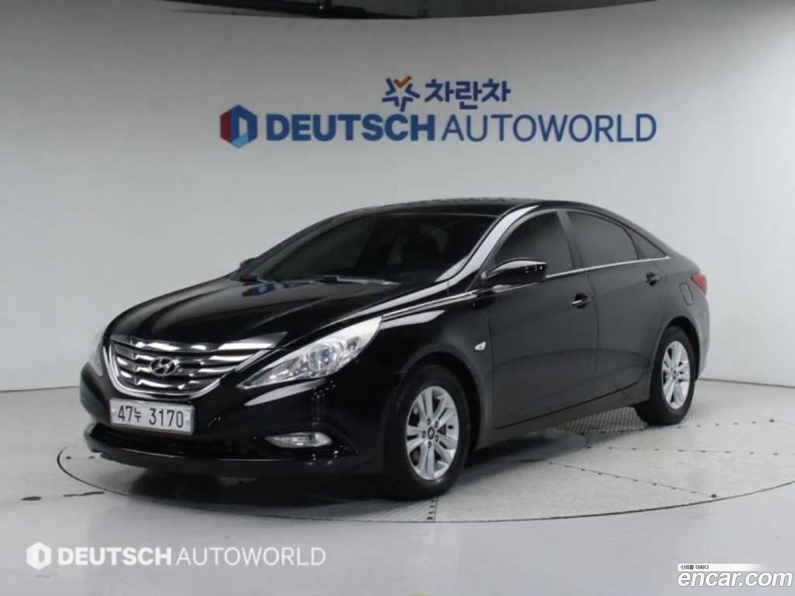 Hyundai YF Sonata 2009 — 20