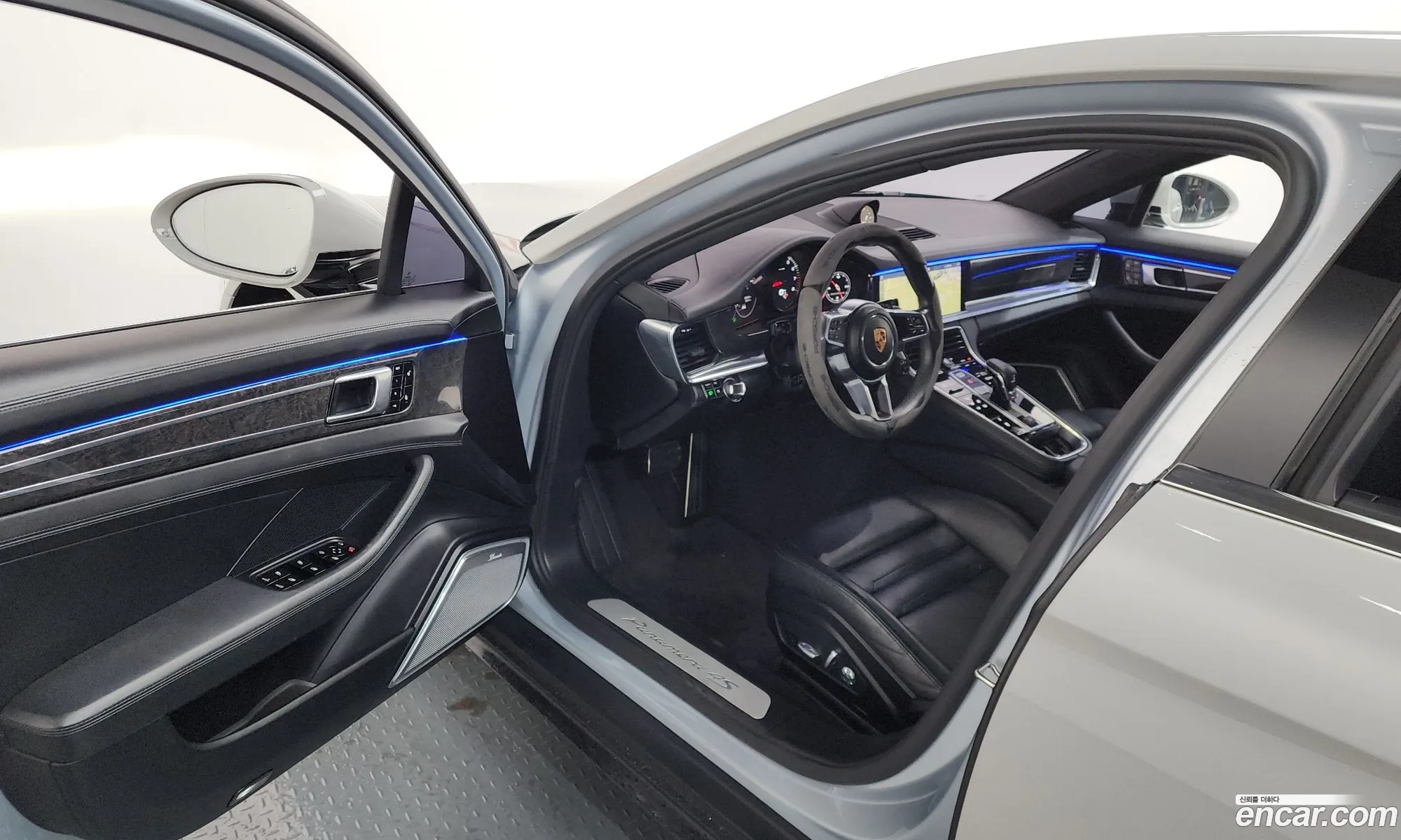 Porsche Panamera 2017 WP0AB297111111111 — 7