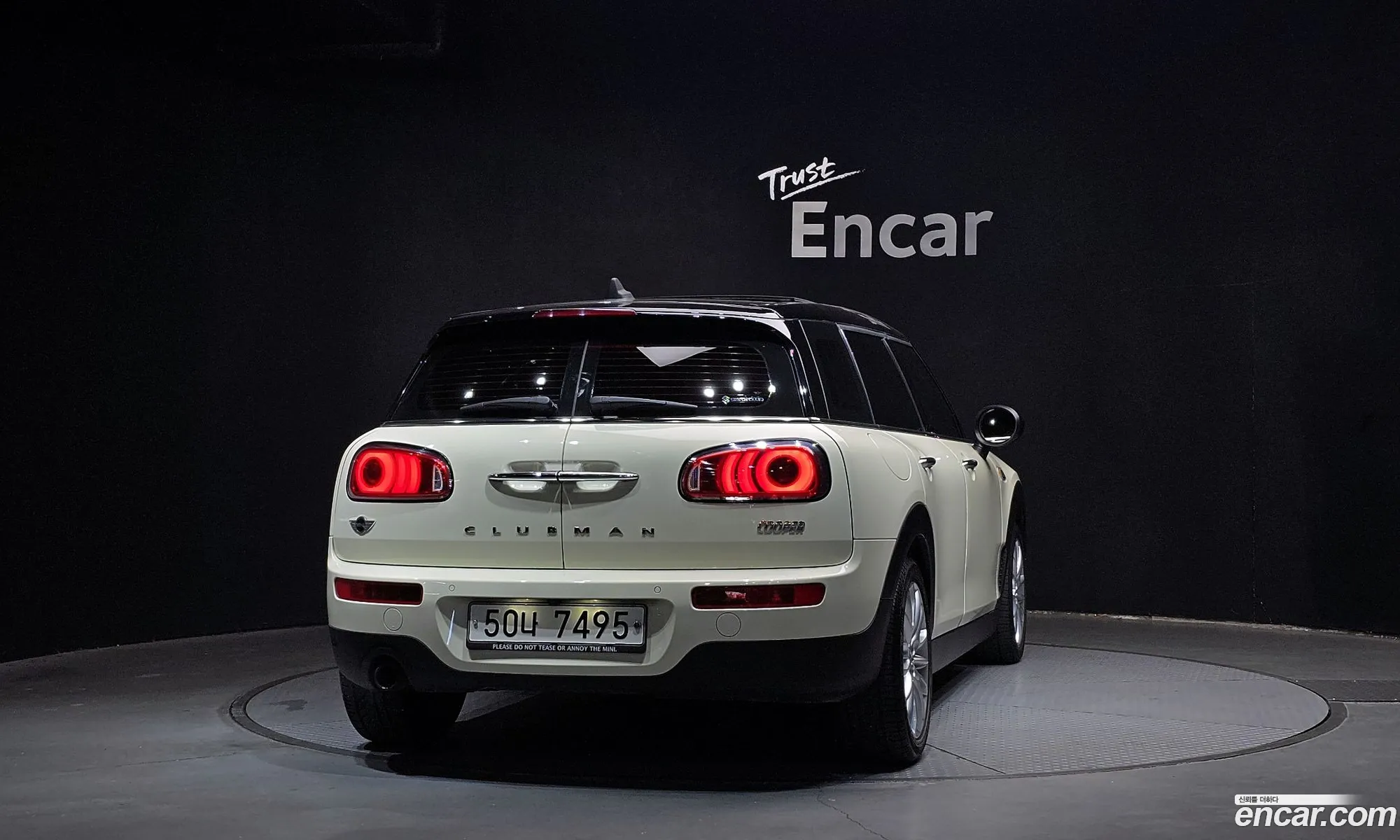 Mini Cooper Clubman 2018 WMWLN5105J2H03335 — 8