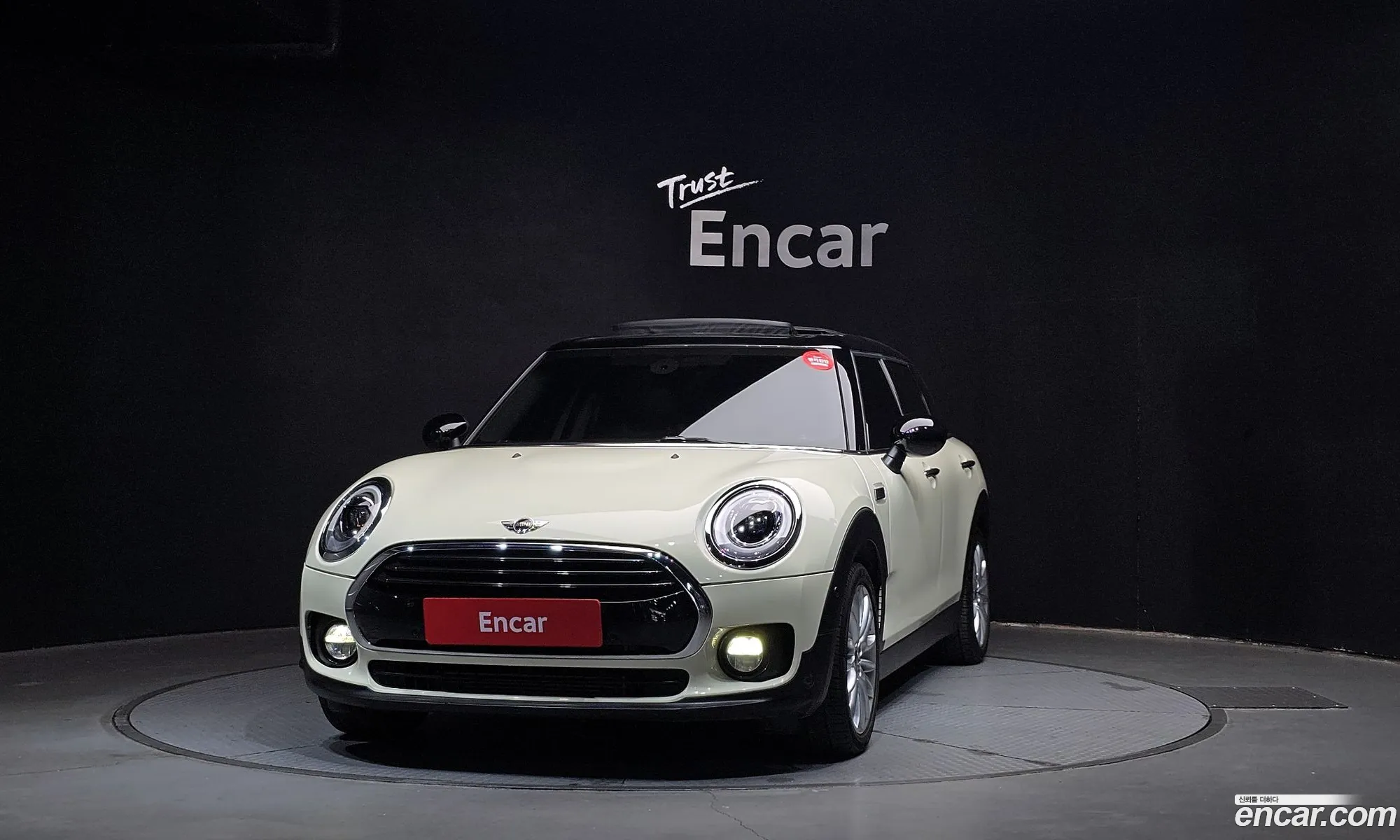 Mini Cooper Clubman 2018 WMWLN5105J2H03335 — 7
