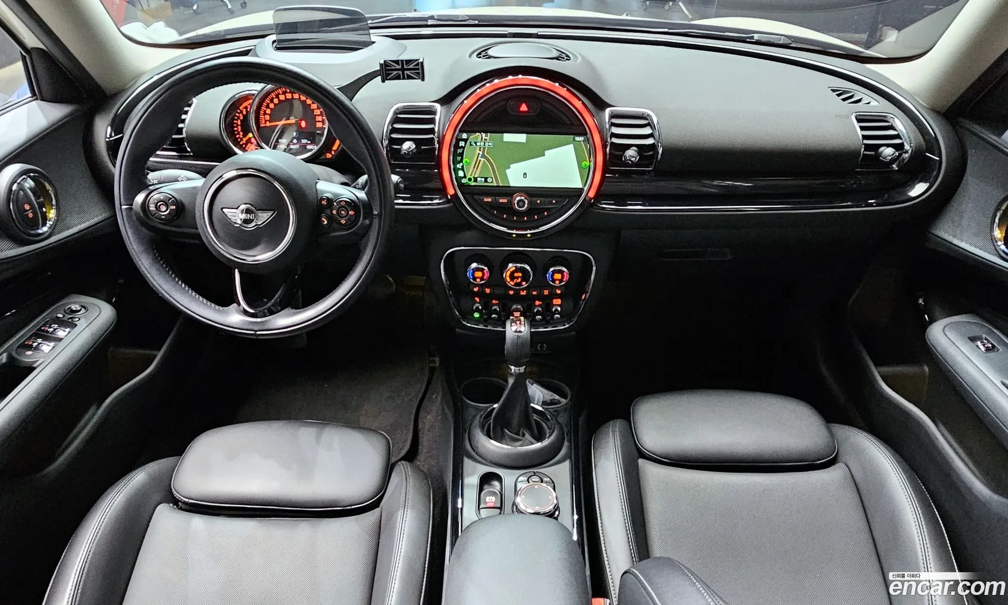 Mini Cooper Clubman 2018 WMWLN5105J2H03335 — 19