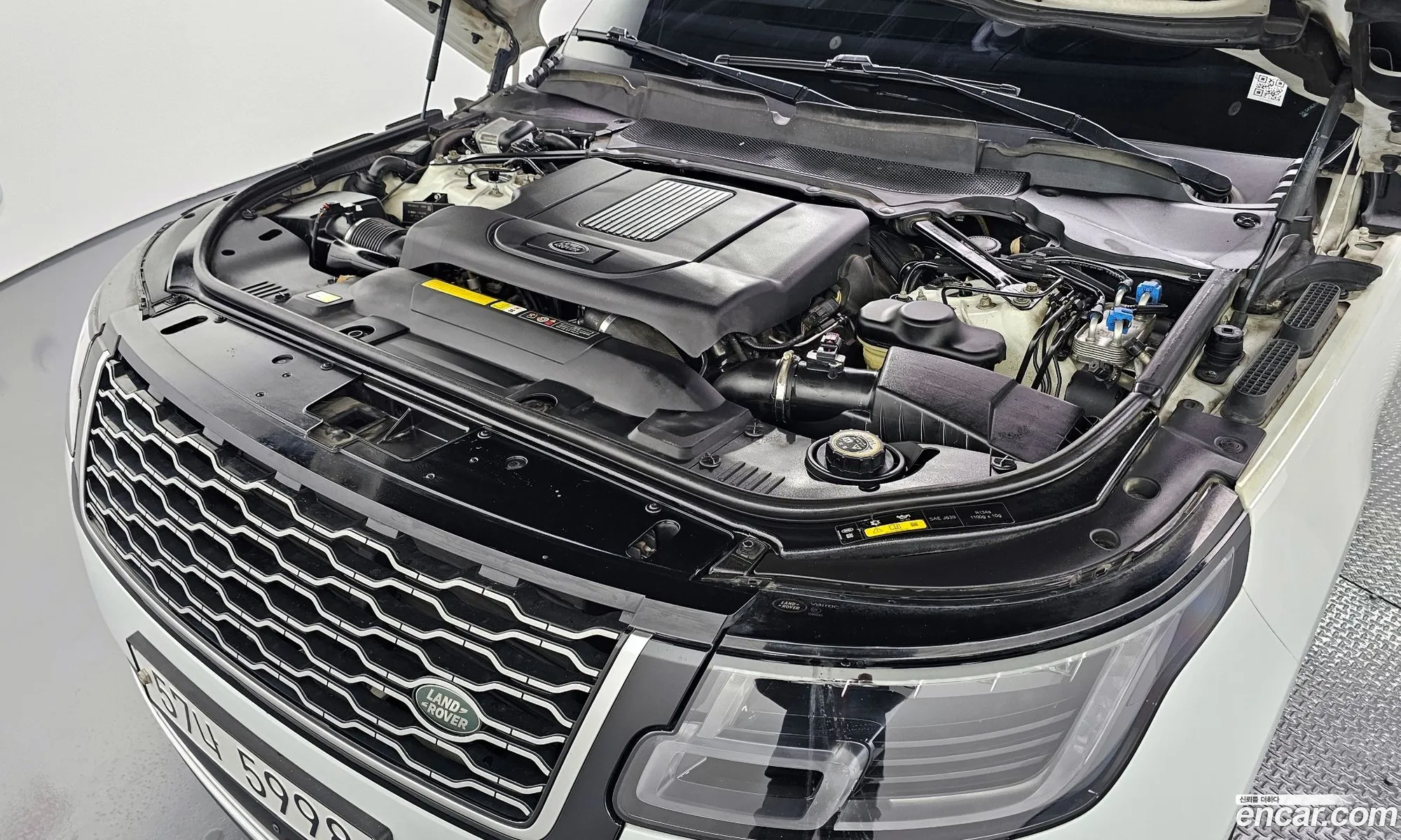 Land Rover Range Rover 2018 SALGA3BJ2JA510714 — 13