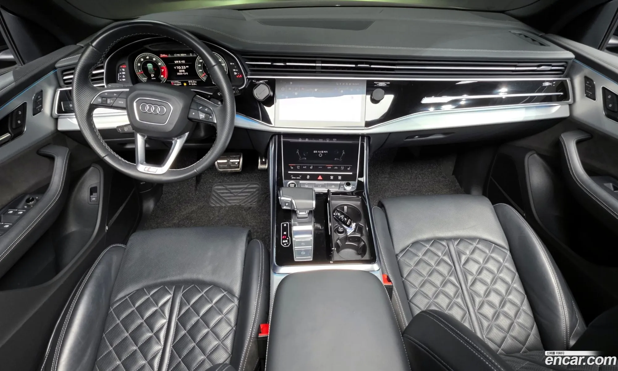 Audi Q8 2021 WAUZZZF11MD041279 — 9