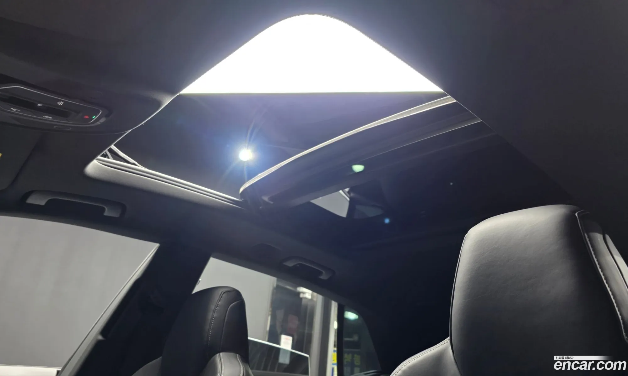 Audi Q8 2021 WAUZZZF11MD041279 — 10