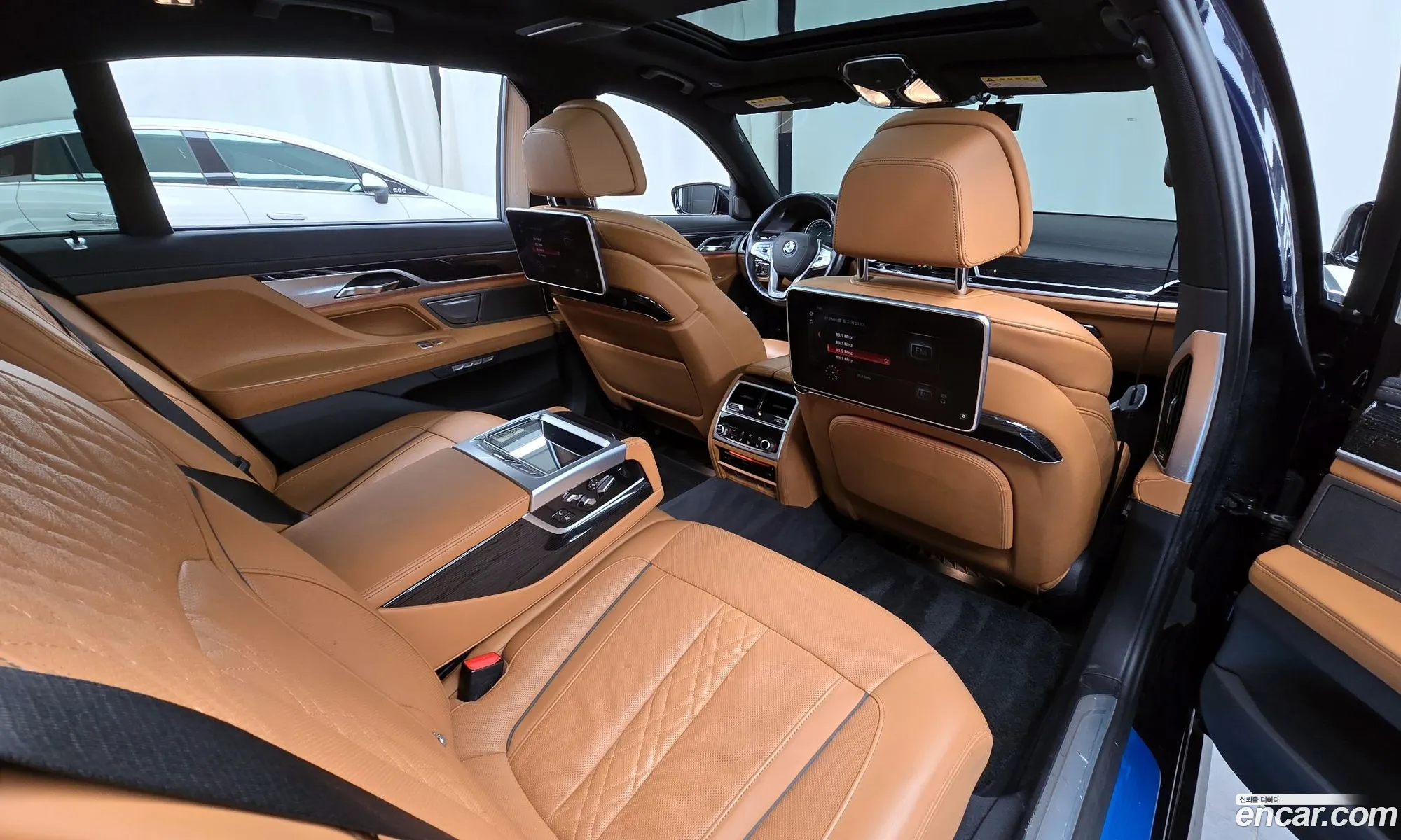 BMW 7 Series 2018 WBA7E410XJGV26941 — 9