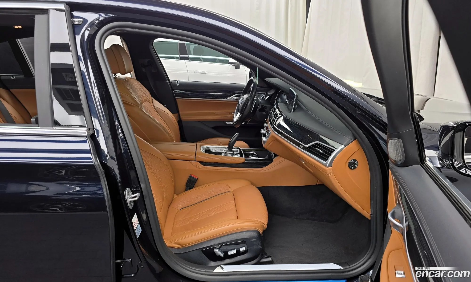 BMW 7 Series 2018 WBA7E410XJGV26941 — 7