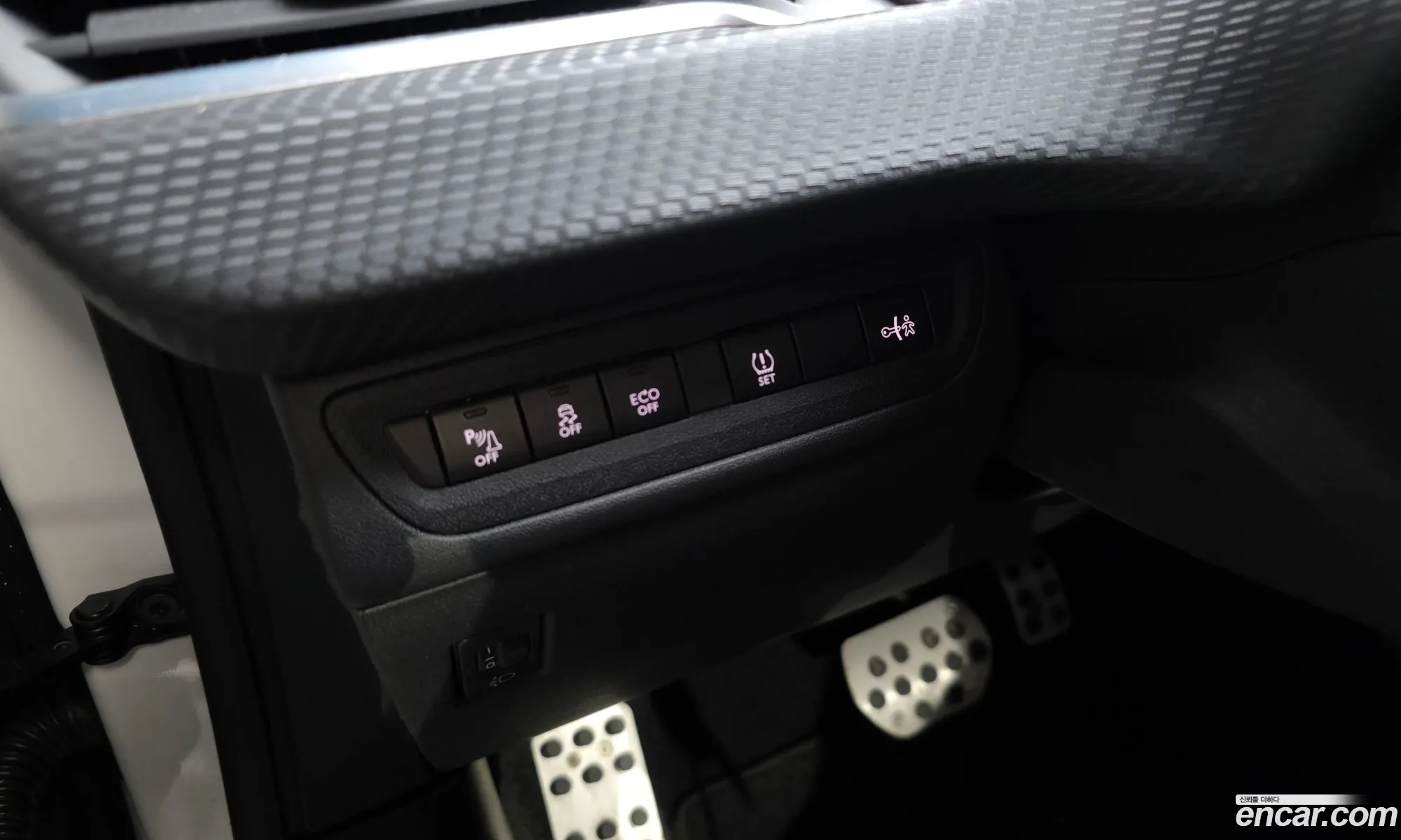 Peugeot 2008 2015 VF3CU9HP8GY001479 — 10
