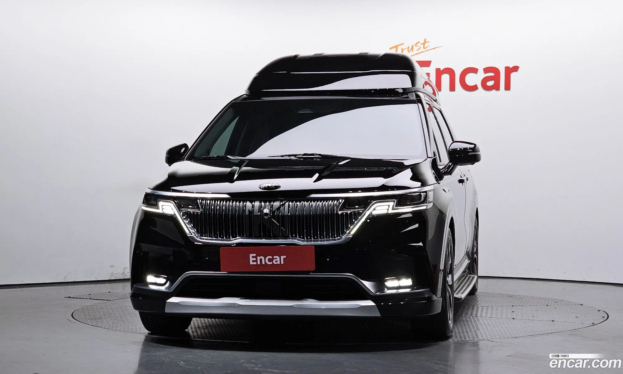 Kia Carnival 2021 — 10