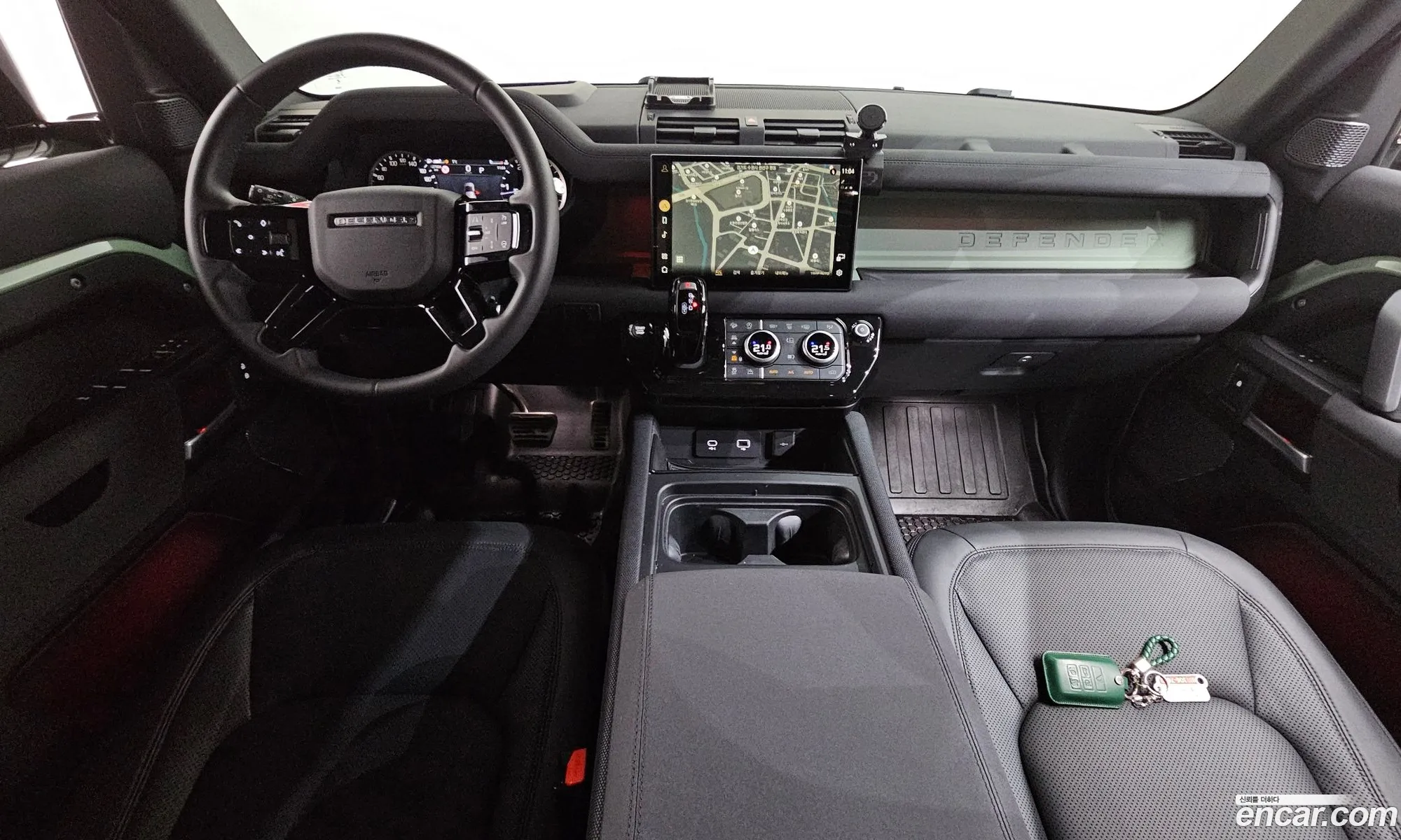 Land Rover Defender 2023 — 2