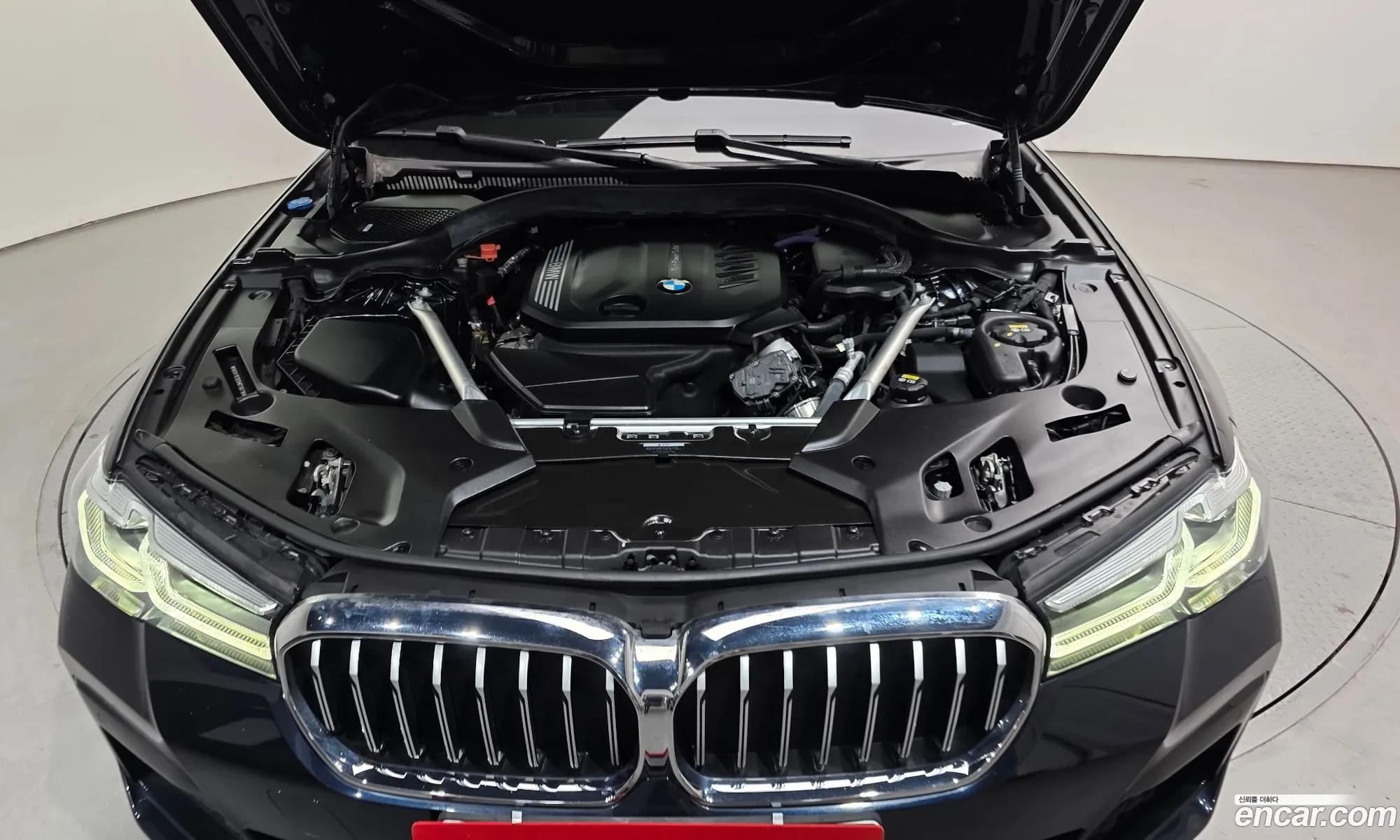 BMW 5 Series 2021 WBA11ES00MCF86716 — 16