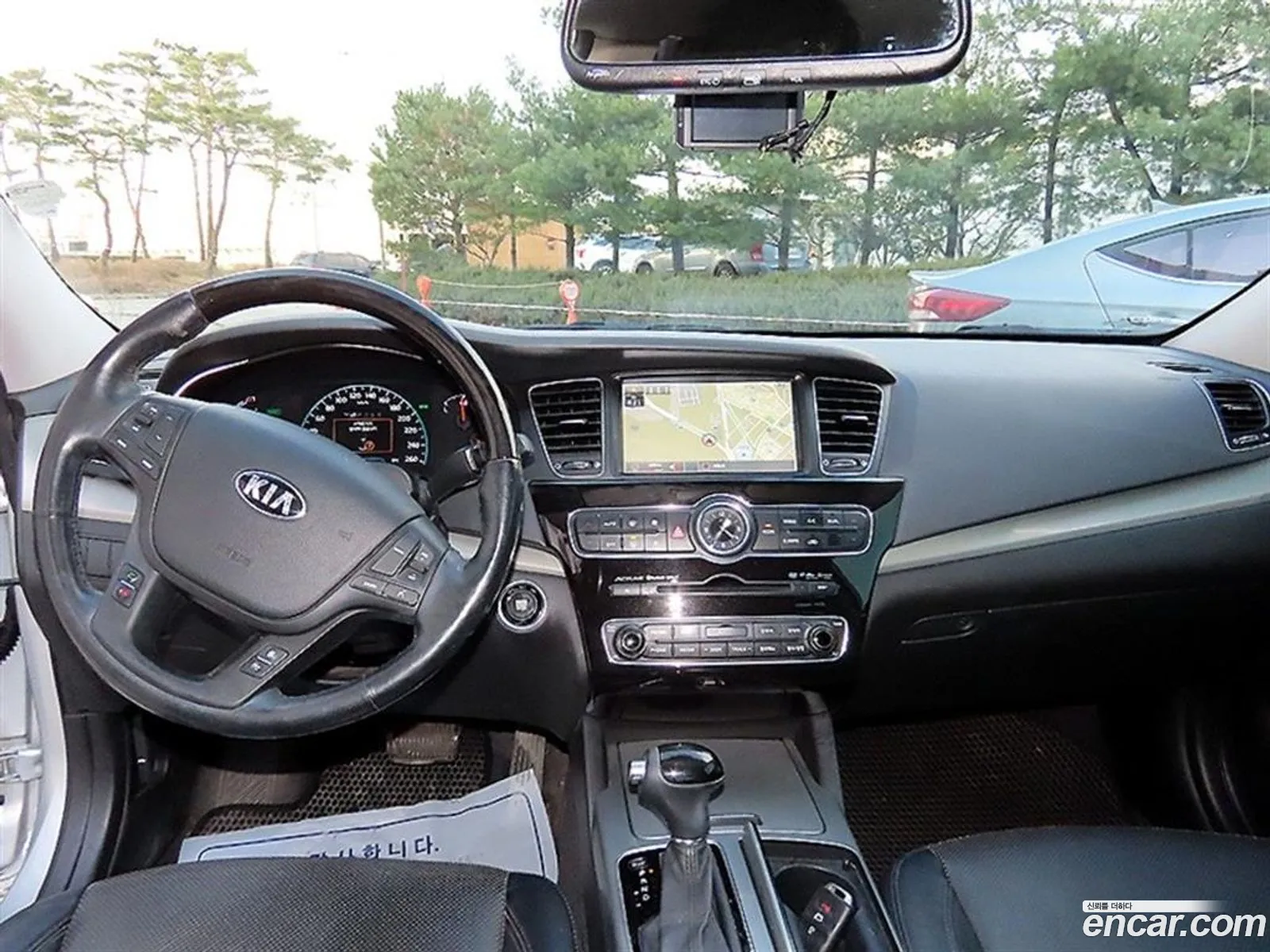 Kia K7 Hybrid 2014 — 11
