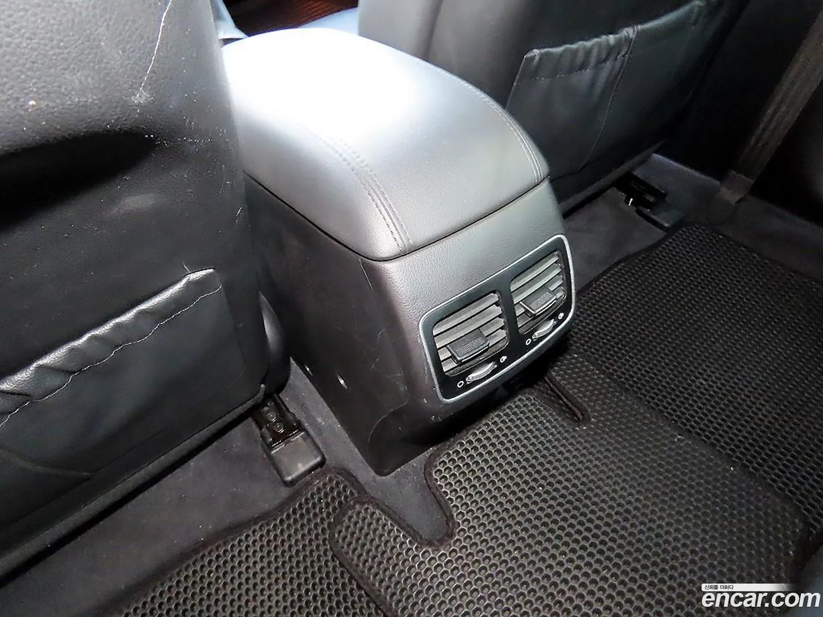 Kia K7 Hybrid 2014 — 12
