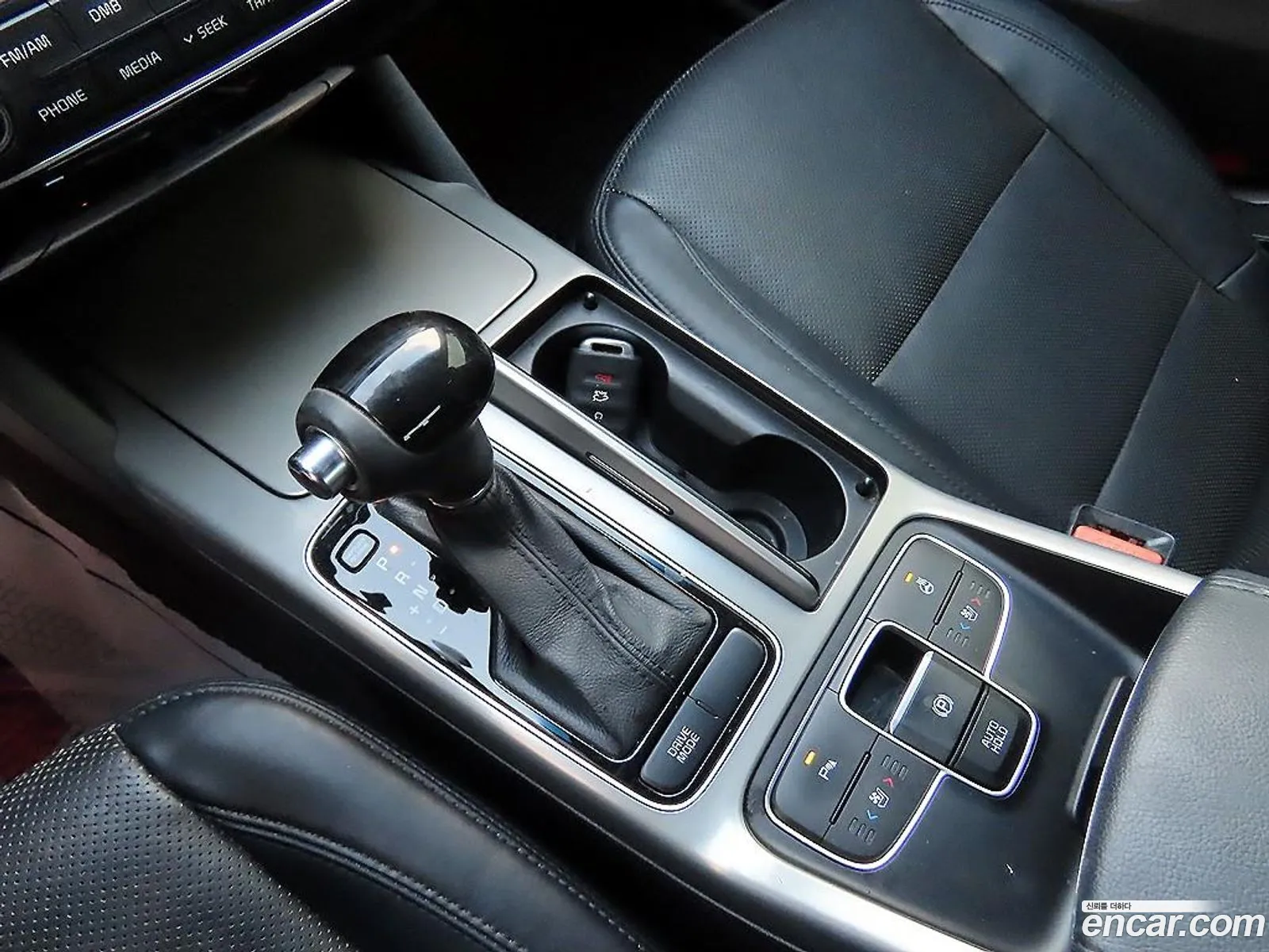 Kia K7 Hybrid 2014 — 17