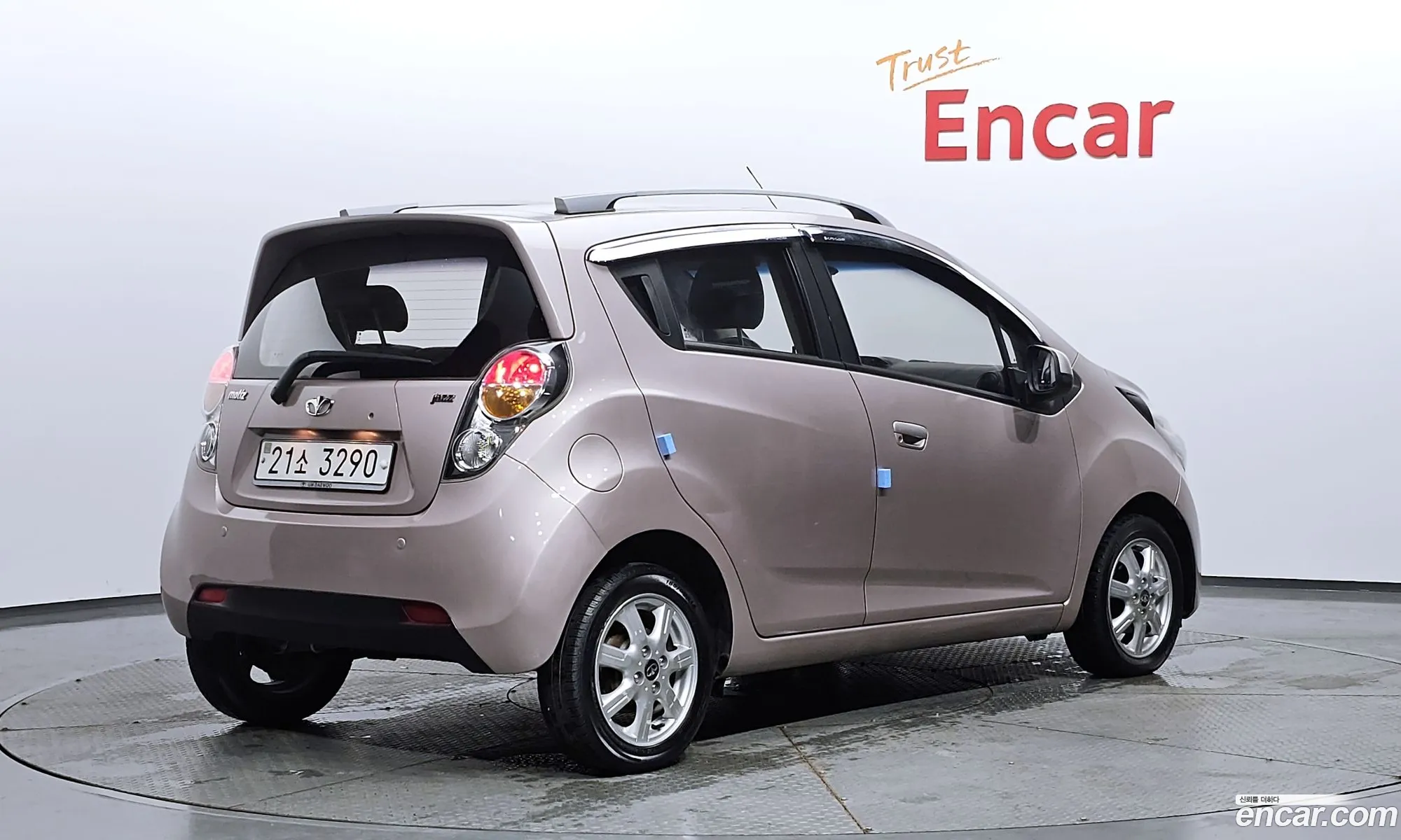 Chevrolet (GM Daewoo) Matiz Creative 2010 — 2