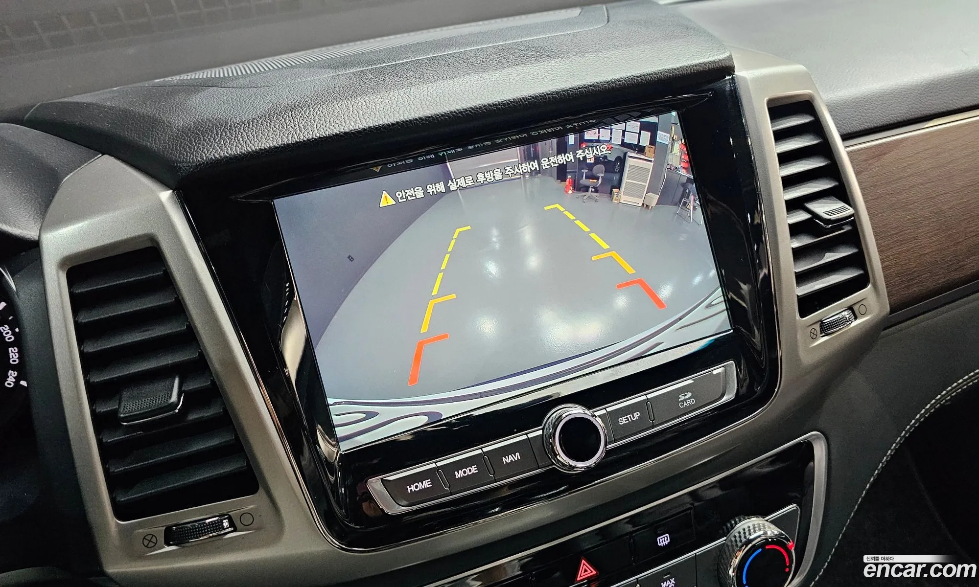 KG Mobility (SsangYong) G4 Rexton 2018 — 3