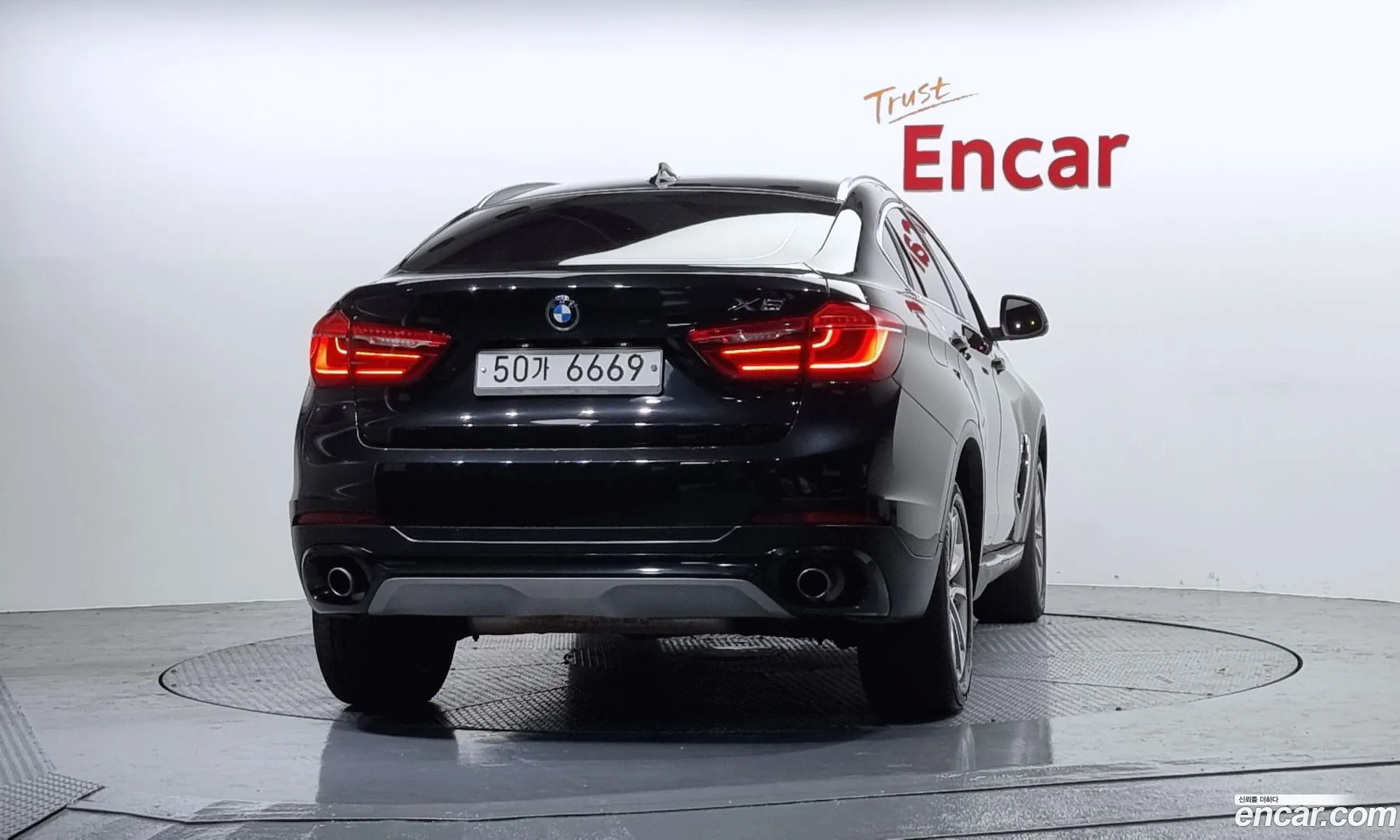 BMW X6 2016 WBAKV2100G0R30282 — 20
