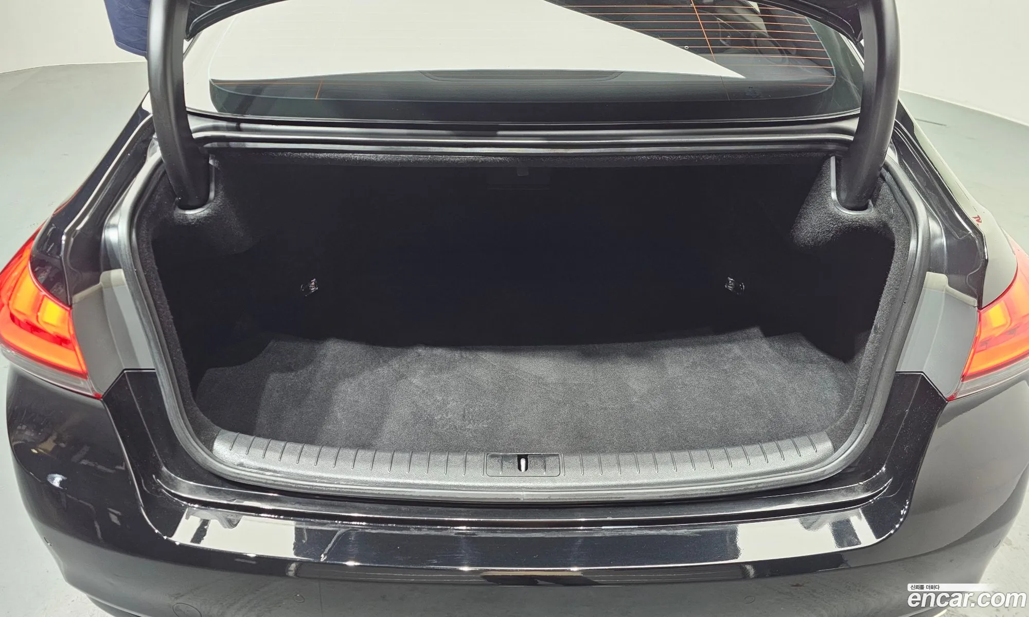 Hyundai Genesis DH 2014 — 5